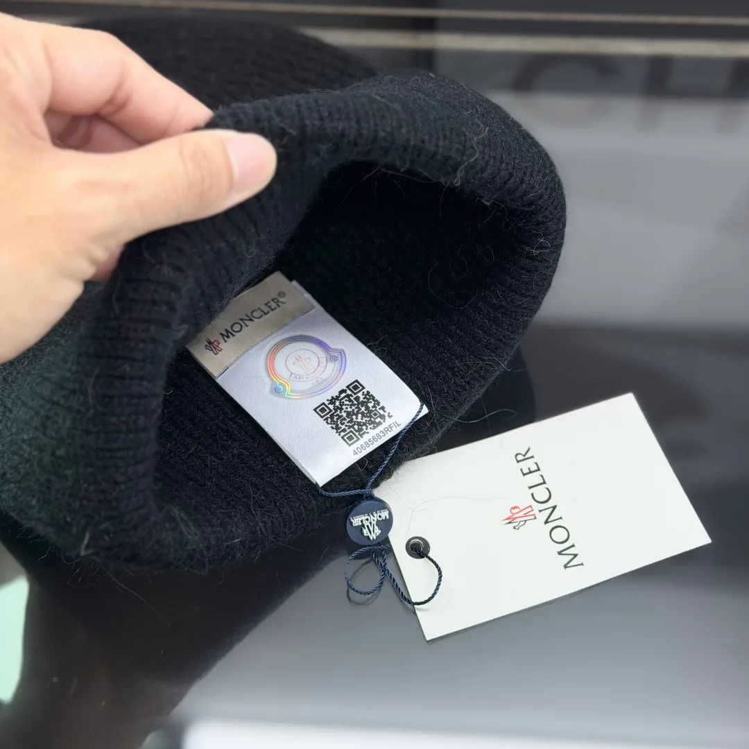 Moncler Beanie in Black · view 7