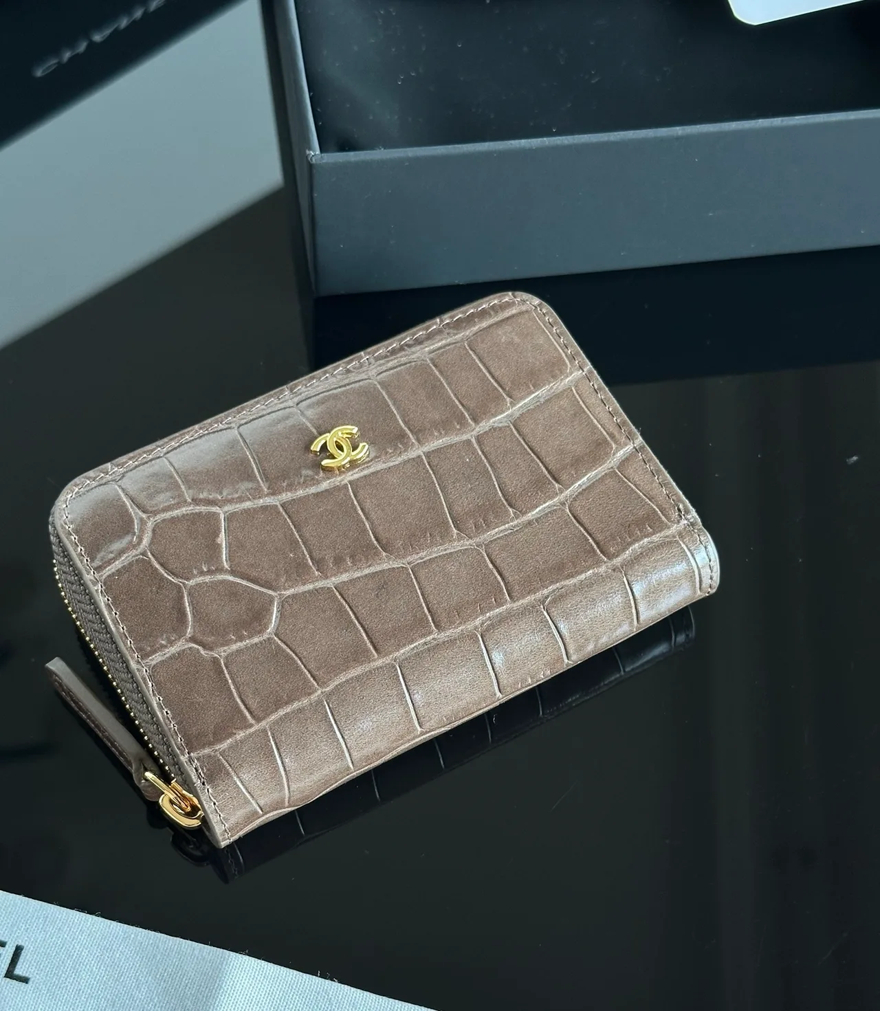 Chanel Smooth Wallet in Grey · view 1