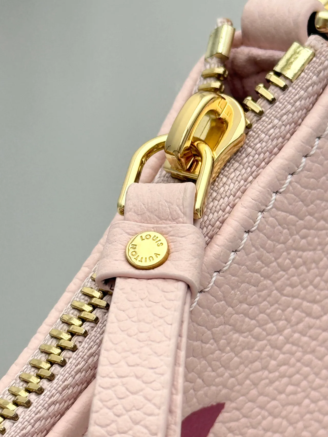 Louis Vuitton Leather Monogram Crossbody Bag in Pink · view 7
