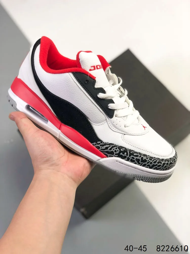 Nike Basketball sneakers in Black & White & Grey · view 2