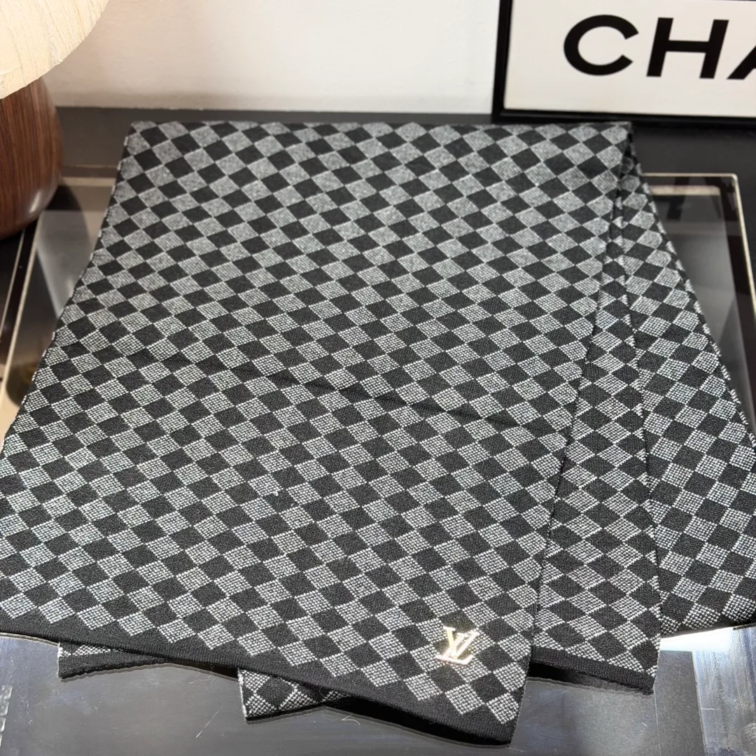 Louis Vuitton Wool Check Hat Scarf and Gloves Set in Grey · view 3