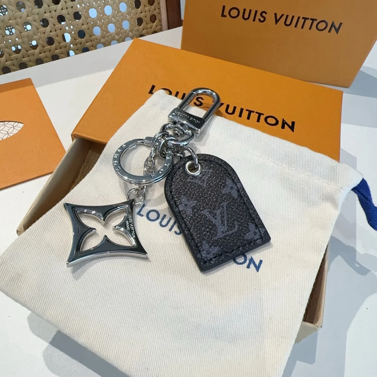 Louis Vuitton Tag and Flower Key Charm in Grey & Brown · view 5