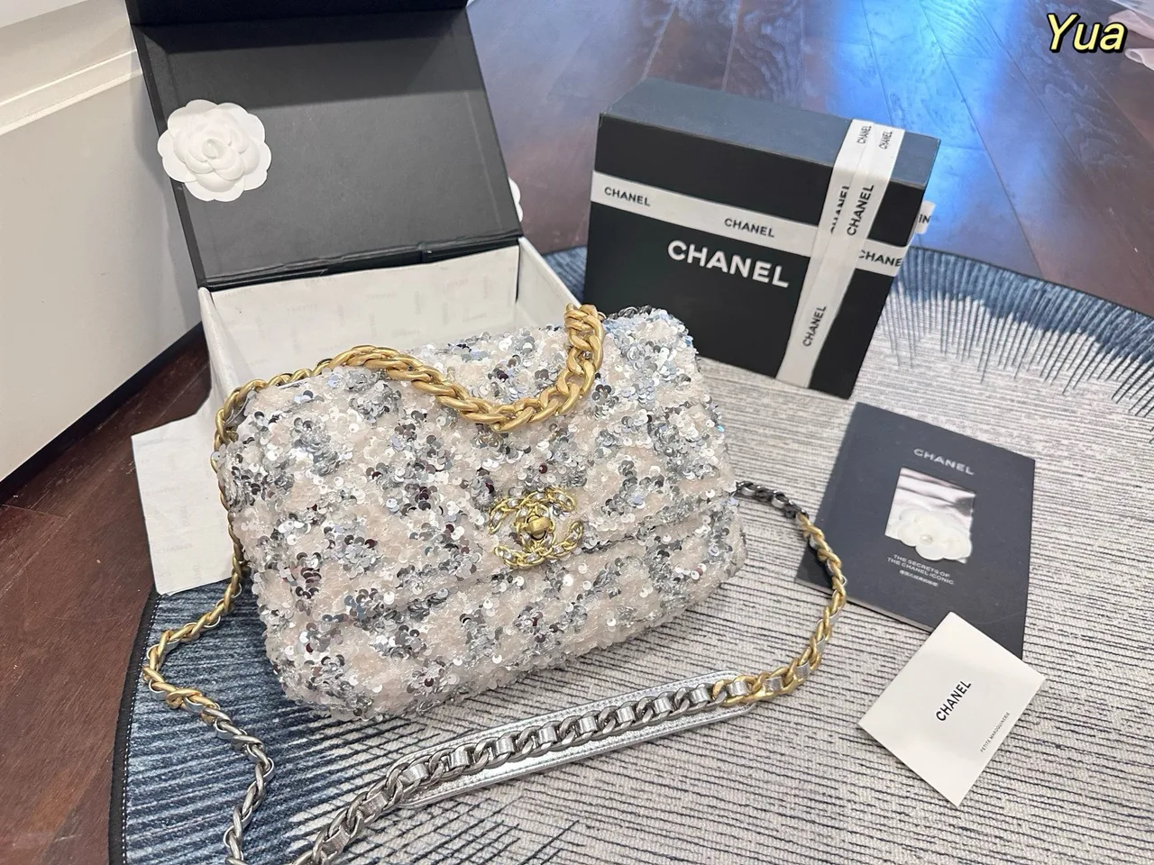 Chanel 19 Chain Shoulder Bag in Grey · view 1