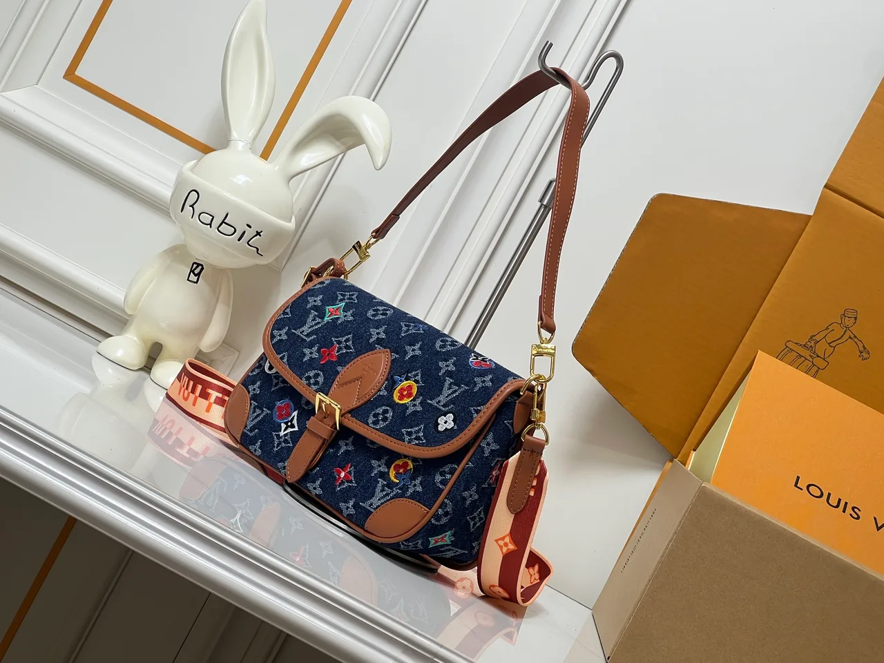 Louis Vuitton Cowhide Baguette Shoulder Bag in Blue · view 3