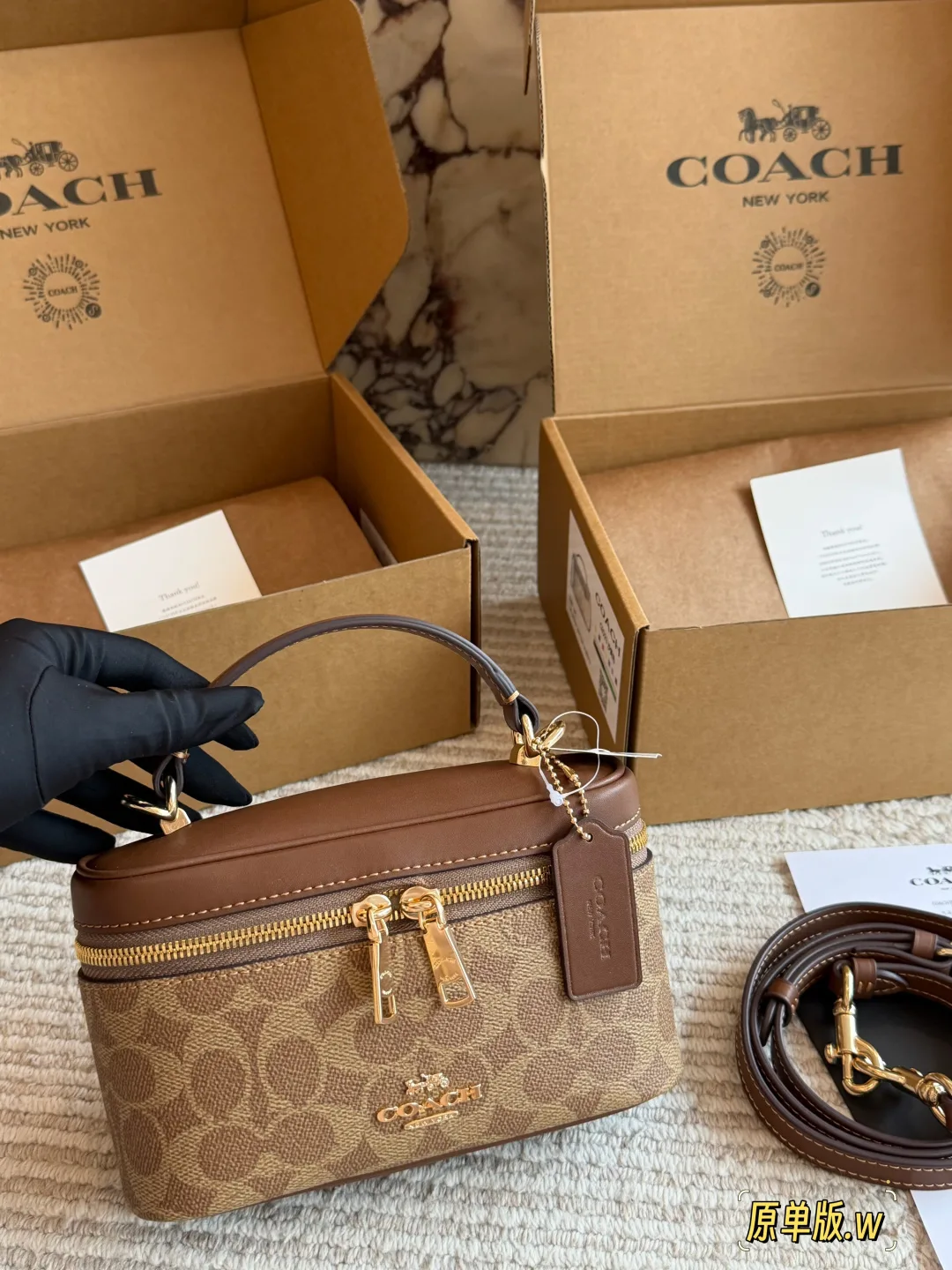 Coach Rainer box handbag in Brown & Cream · view 4