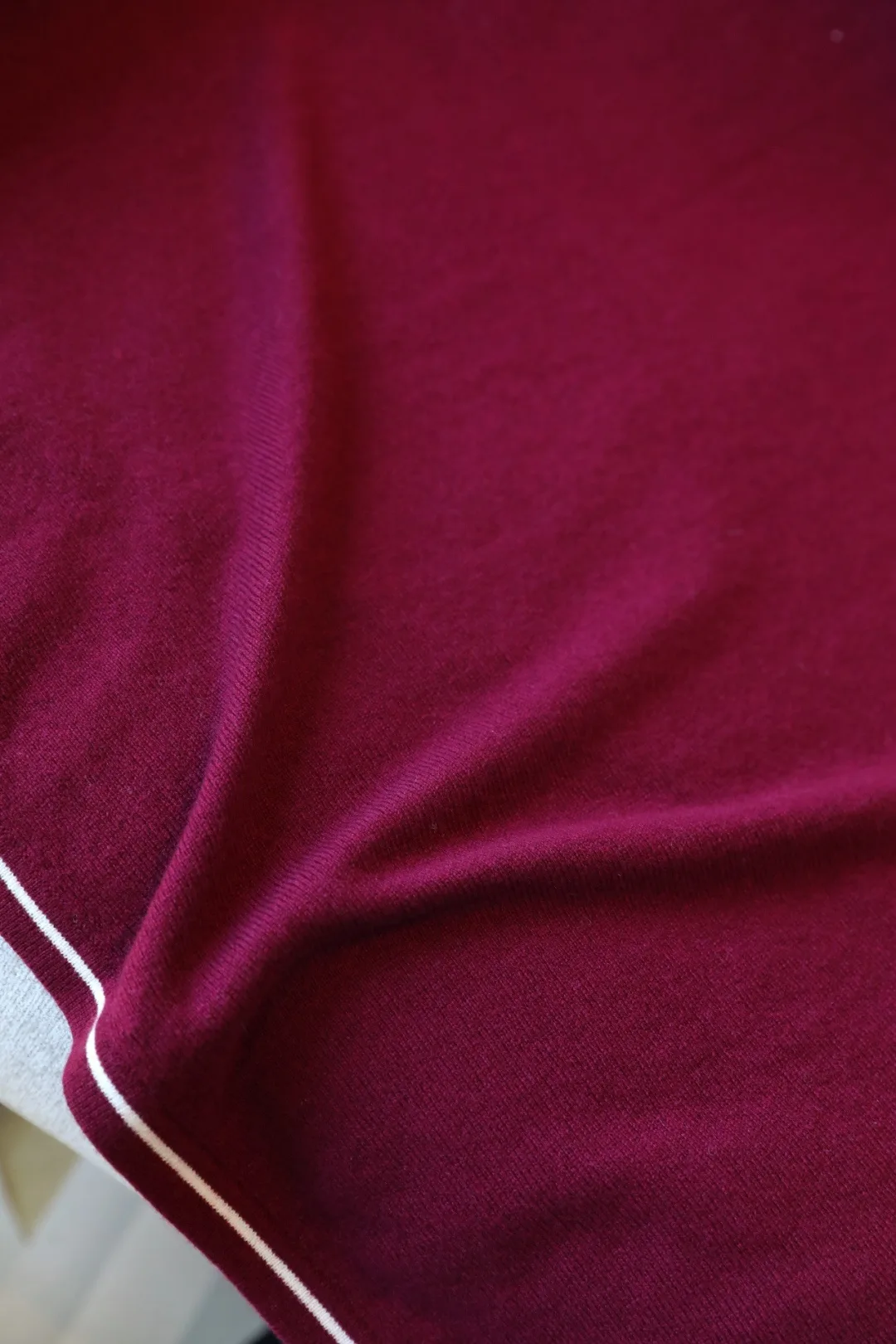 Chanel Wool Cashmere Scarf in Burgundy · view 6