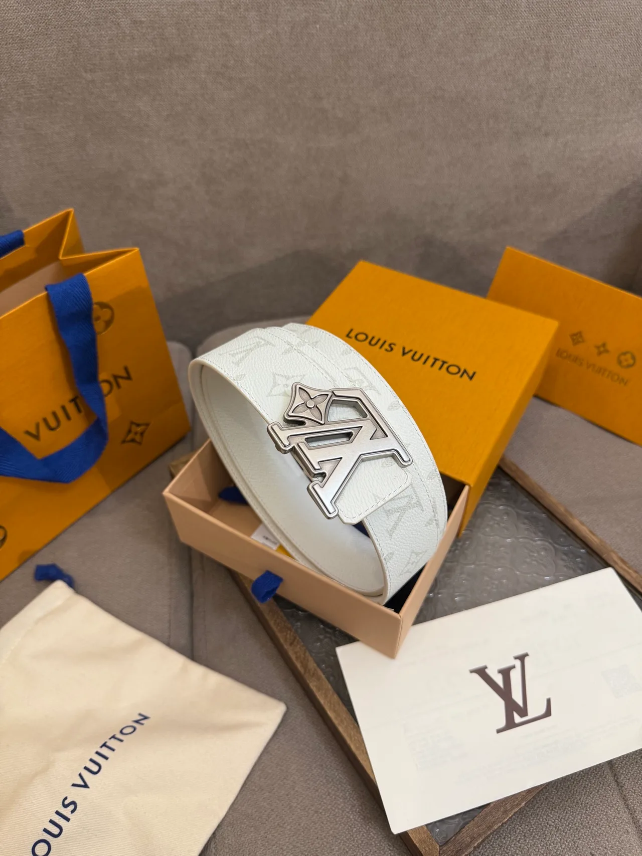 Louis Vuitton Leather Belt in White · view 5