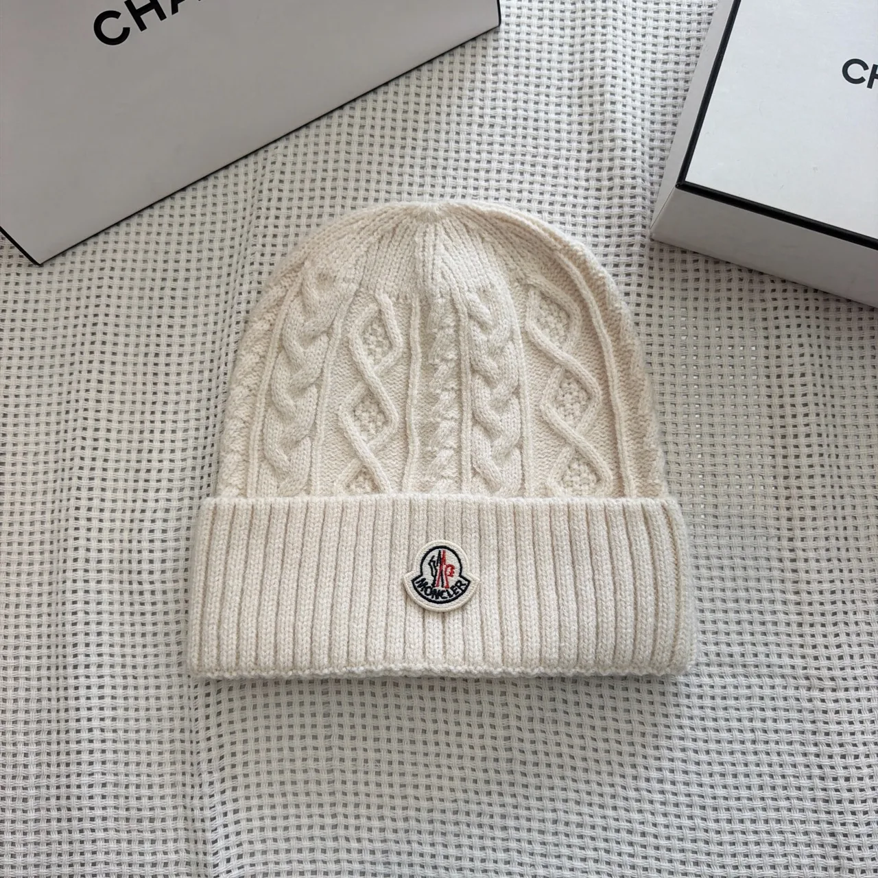 Moncler Cable-knit logo beanie in Burgundy & Black & White & Cream & Grey & Tan · view 4