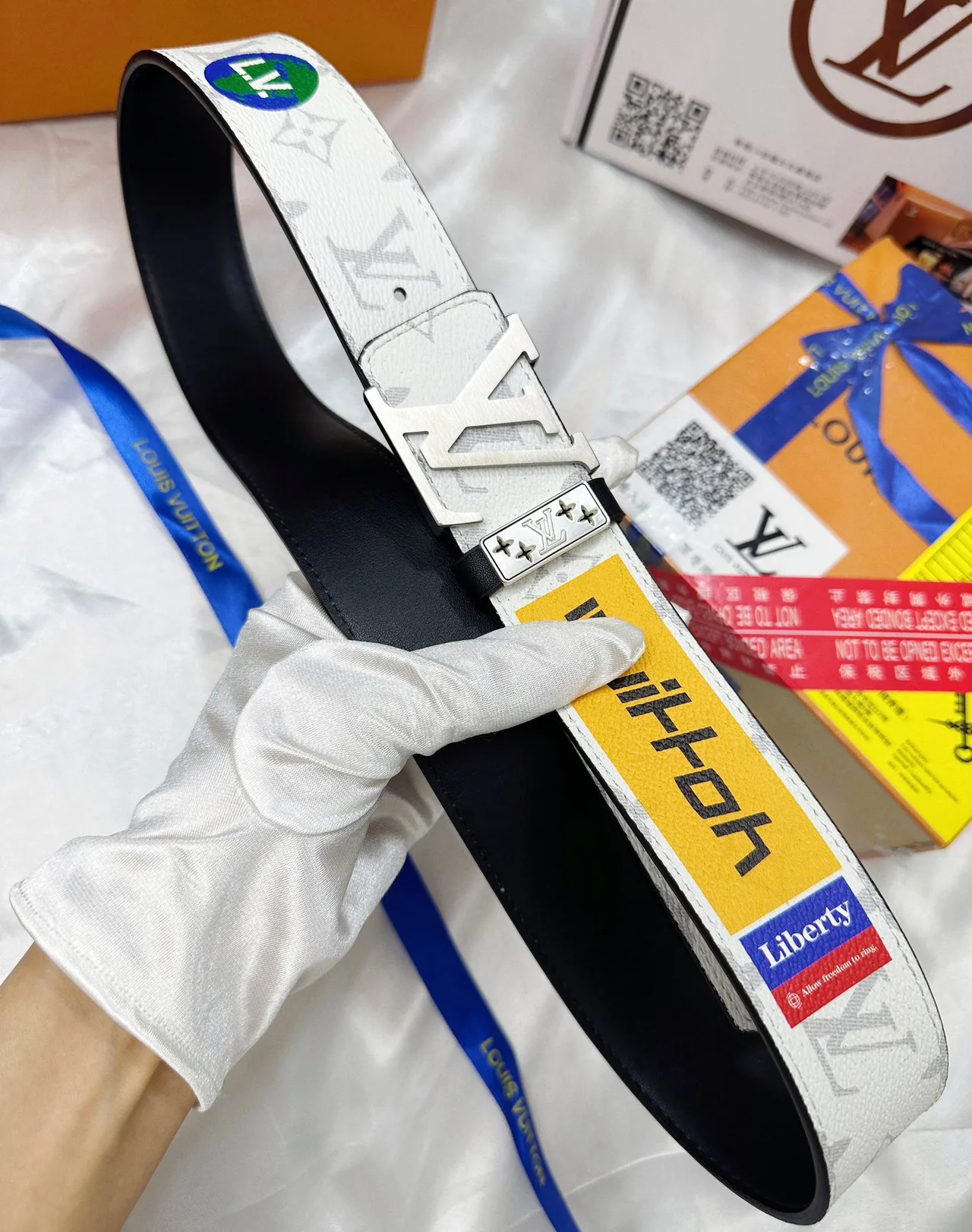 Louis Vuitton Cowhide Belt in White · view 8