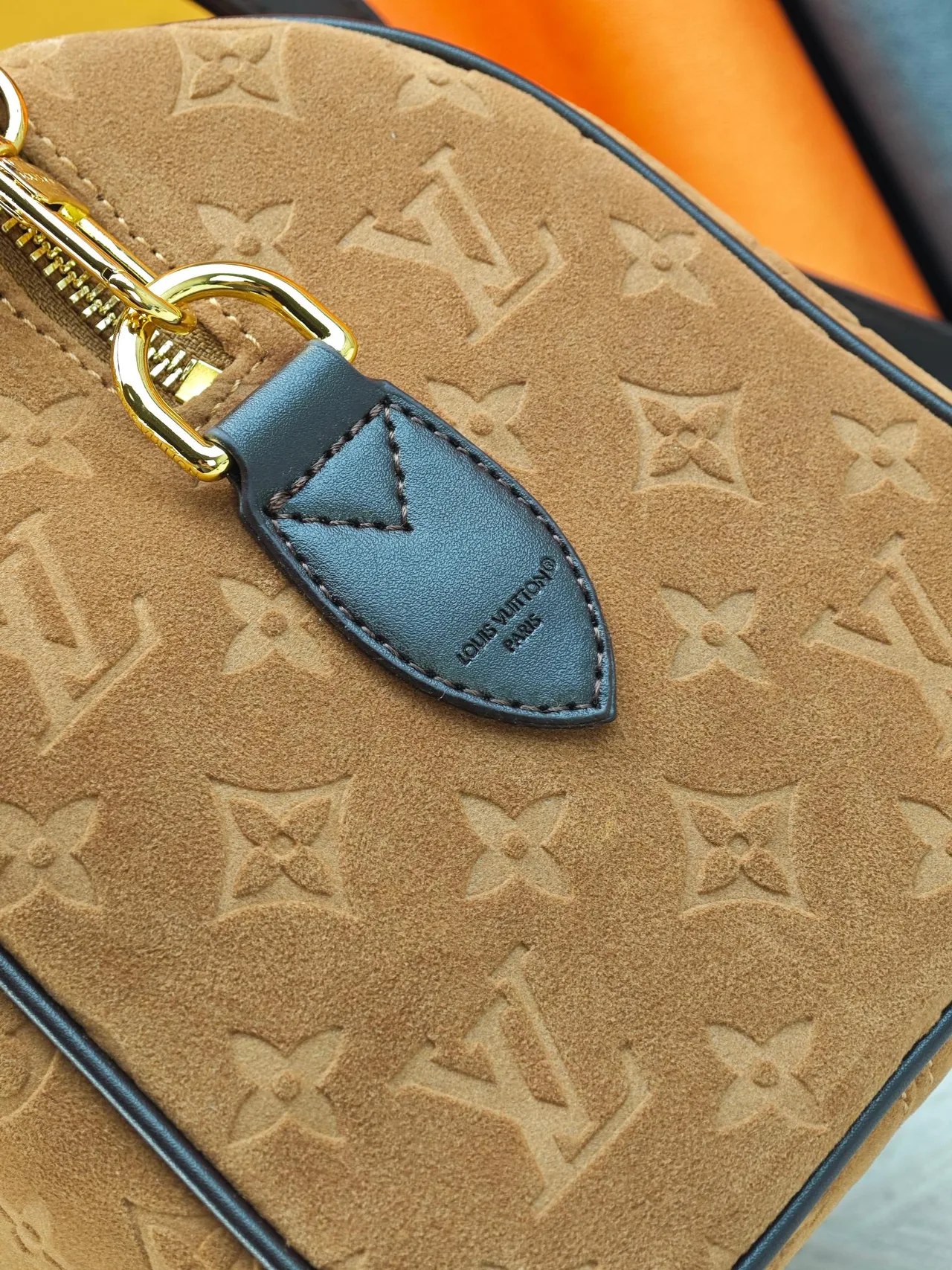 Louis Vuitton Speedy Cowhide Handbag in Tan · view 7