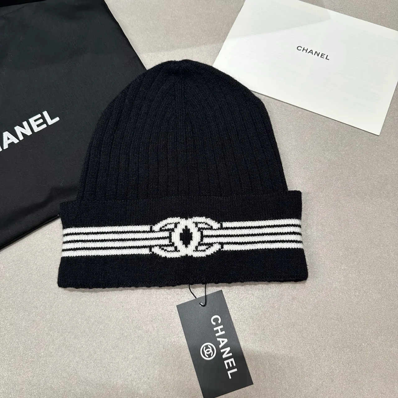 Chanel Striped CC knit beanie in Black & White · view 4
