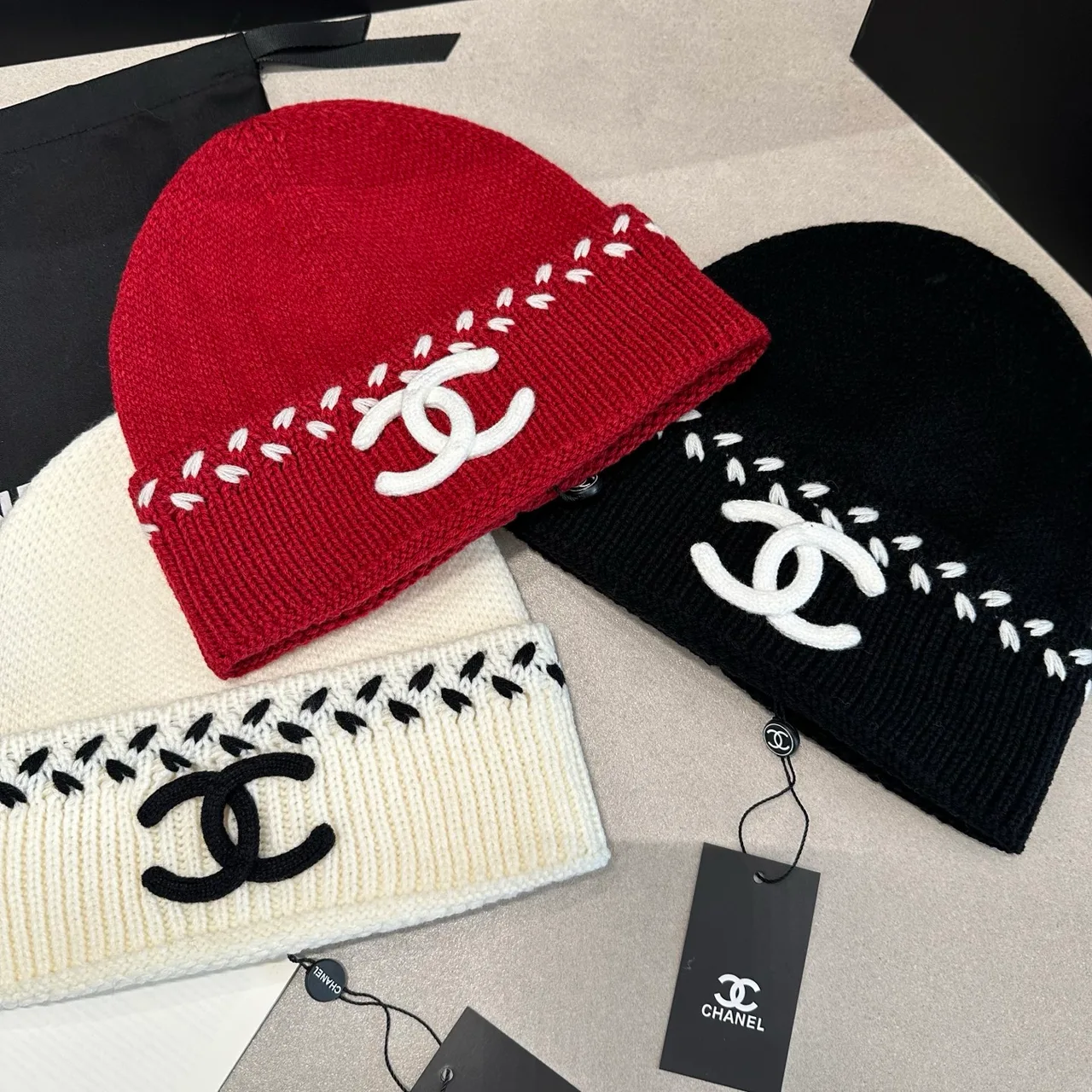 Chanel Beanie in White & Black & Red · view 8