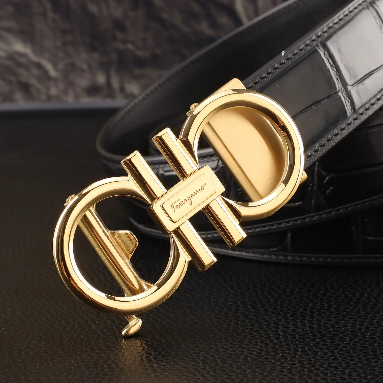 Ferragamo Textured automatic Gancini belt in Black · view 7