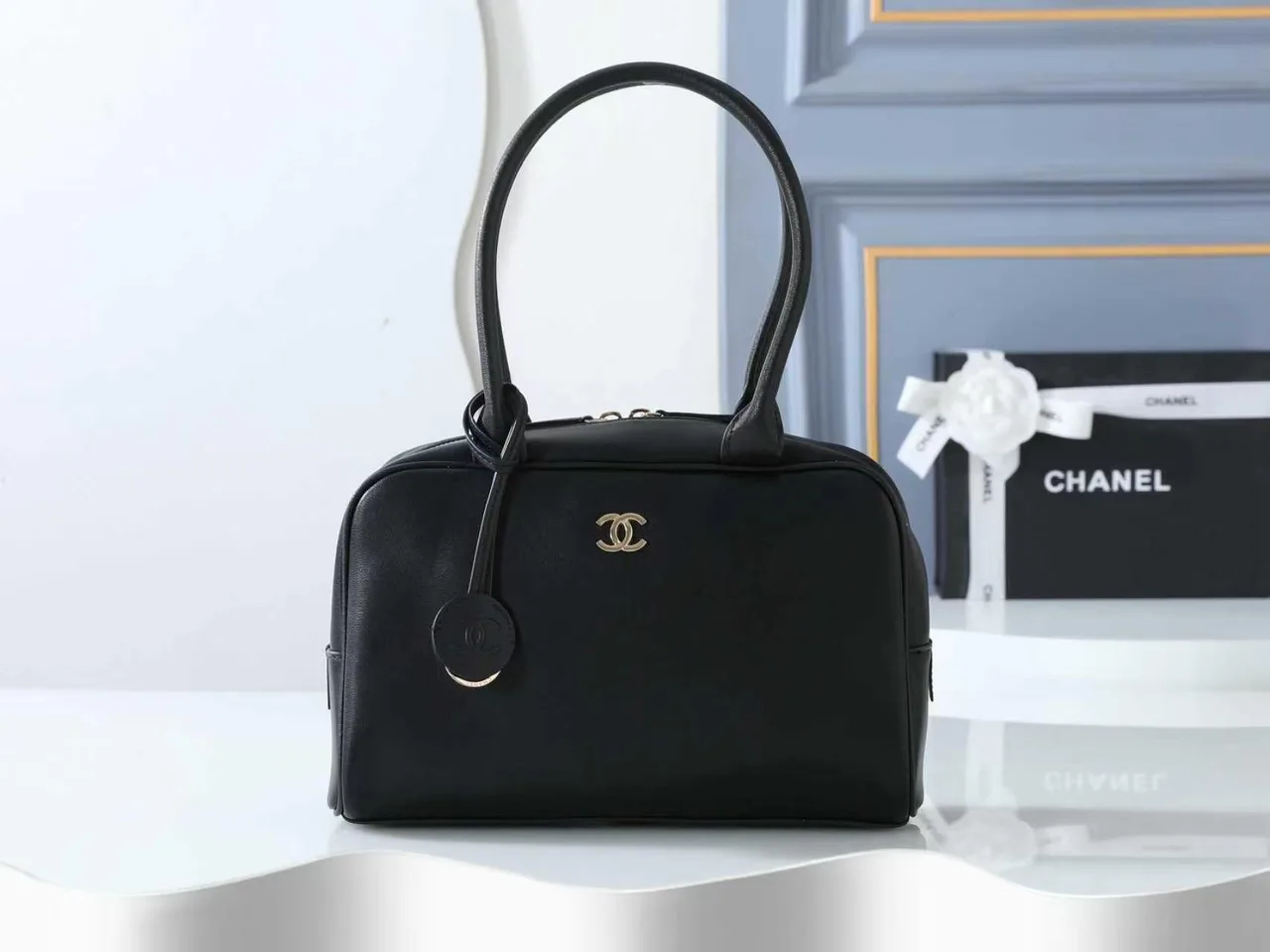 Chanel Quilted Shoulder Bag in Black · view 1