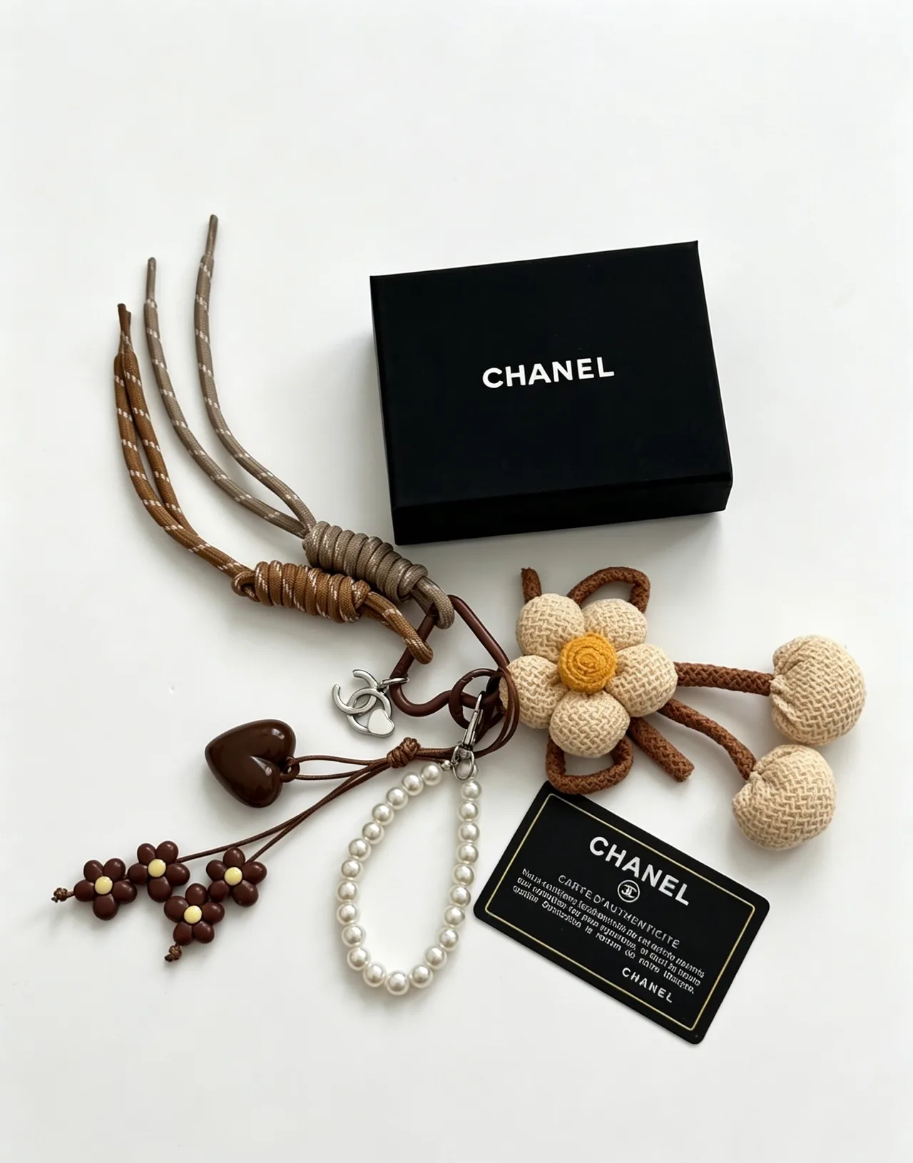 Chanel Woven Flower Bag Charm in Beige · view 3