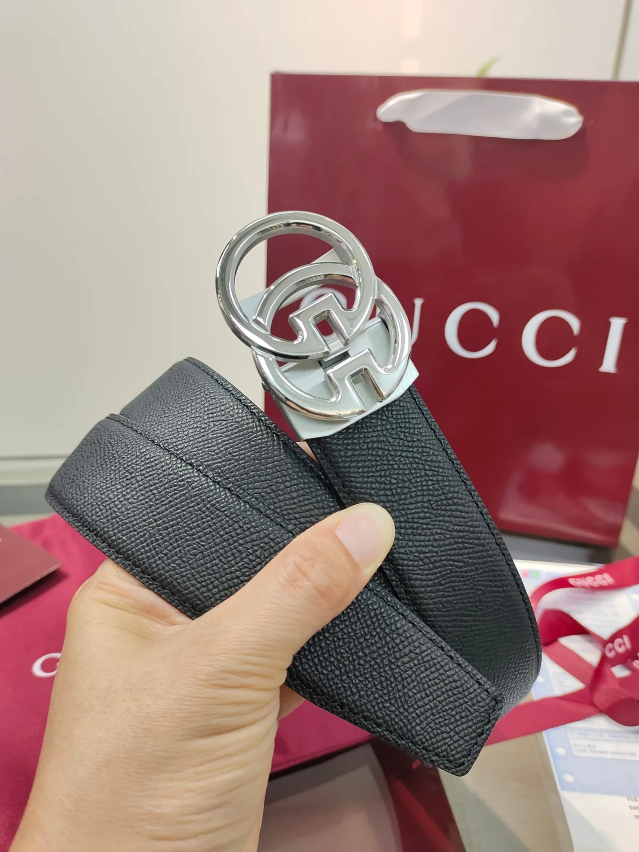 Gucci Calfskin Glossy Belt in Black · view 4