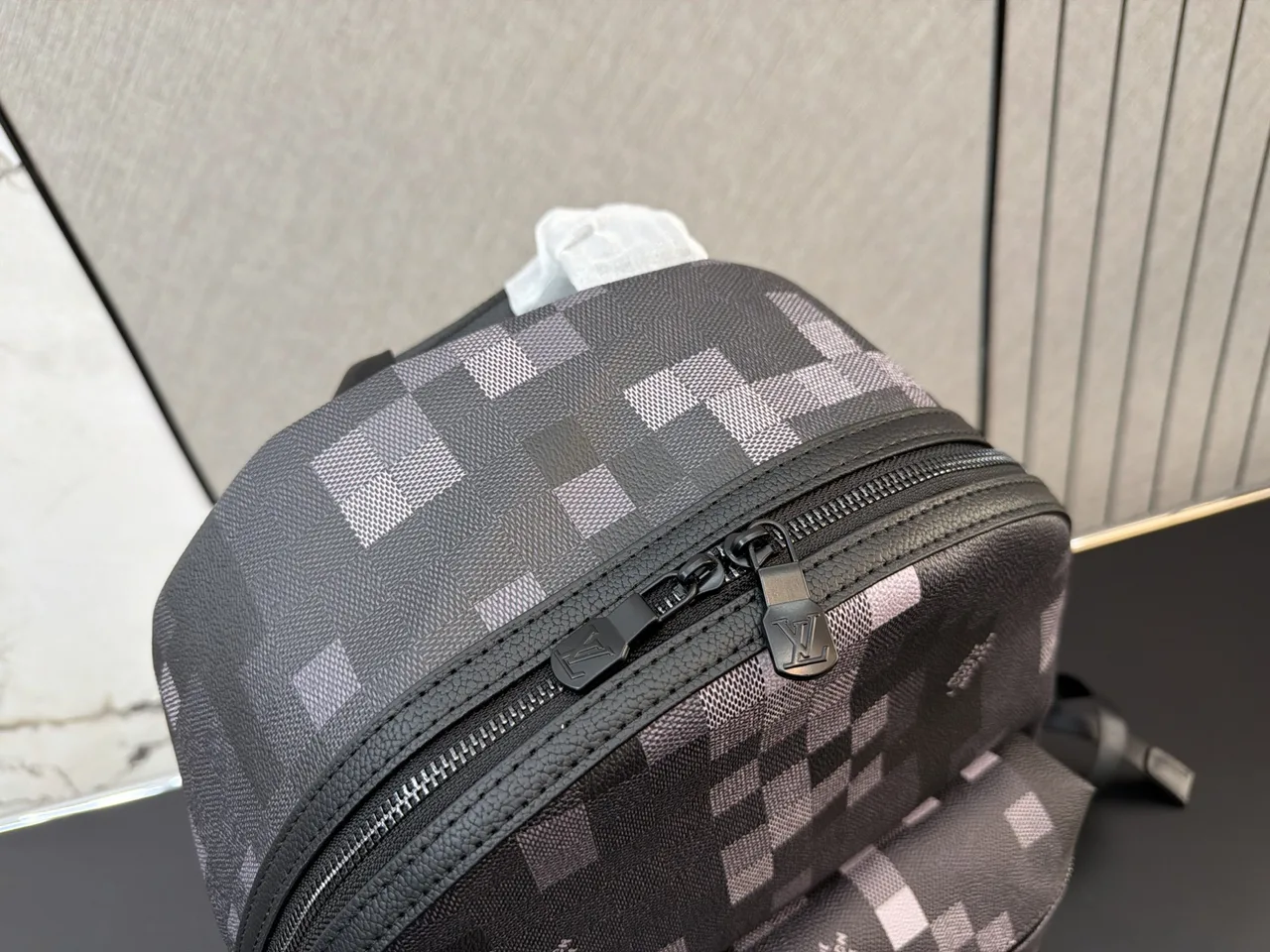 Louis Vuitton Backpack in Grey · view 7