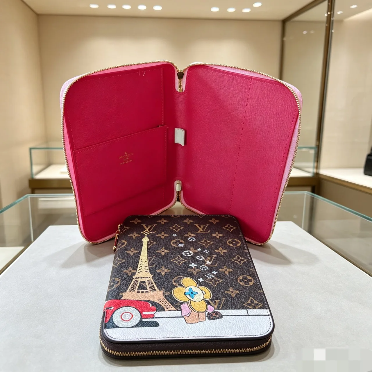 Louis Vuitton Zip Organizer in Brown & White & Grey & Pink · view 2