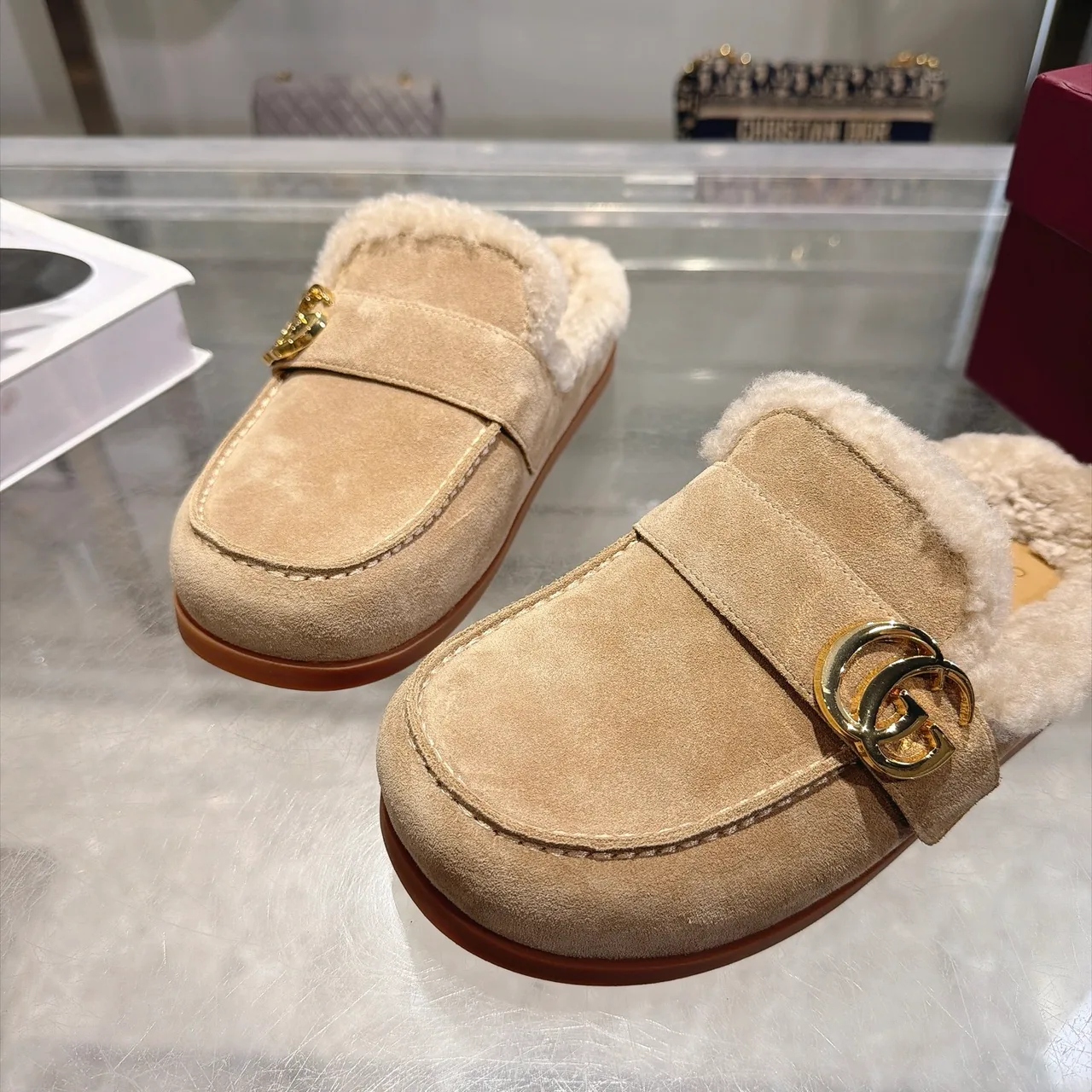 Gucci Cowhide Wool Suede-Look Slippers in Beige · view 5