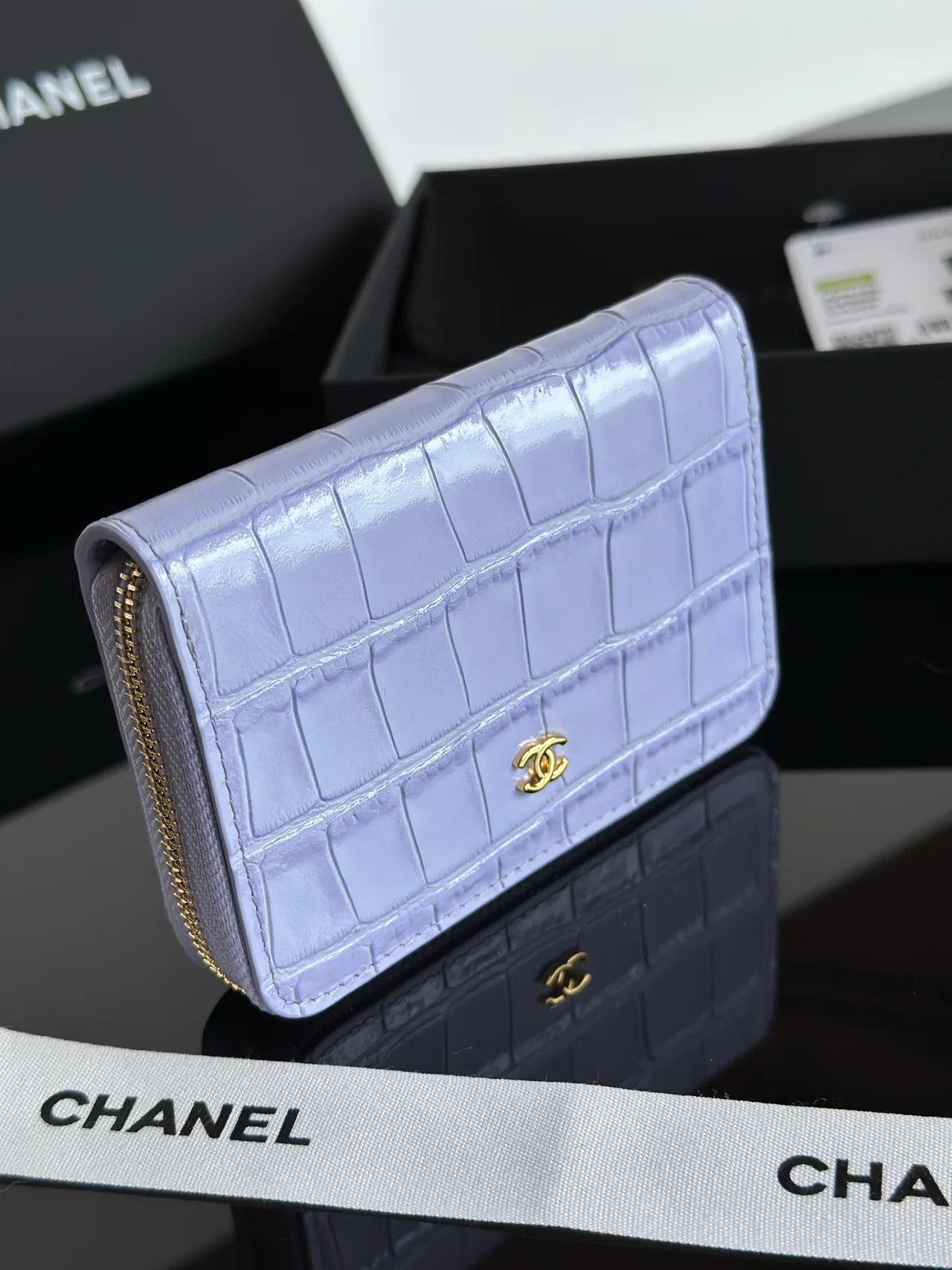 Chanel Wallet in Purple · view 5