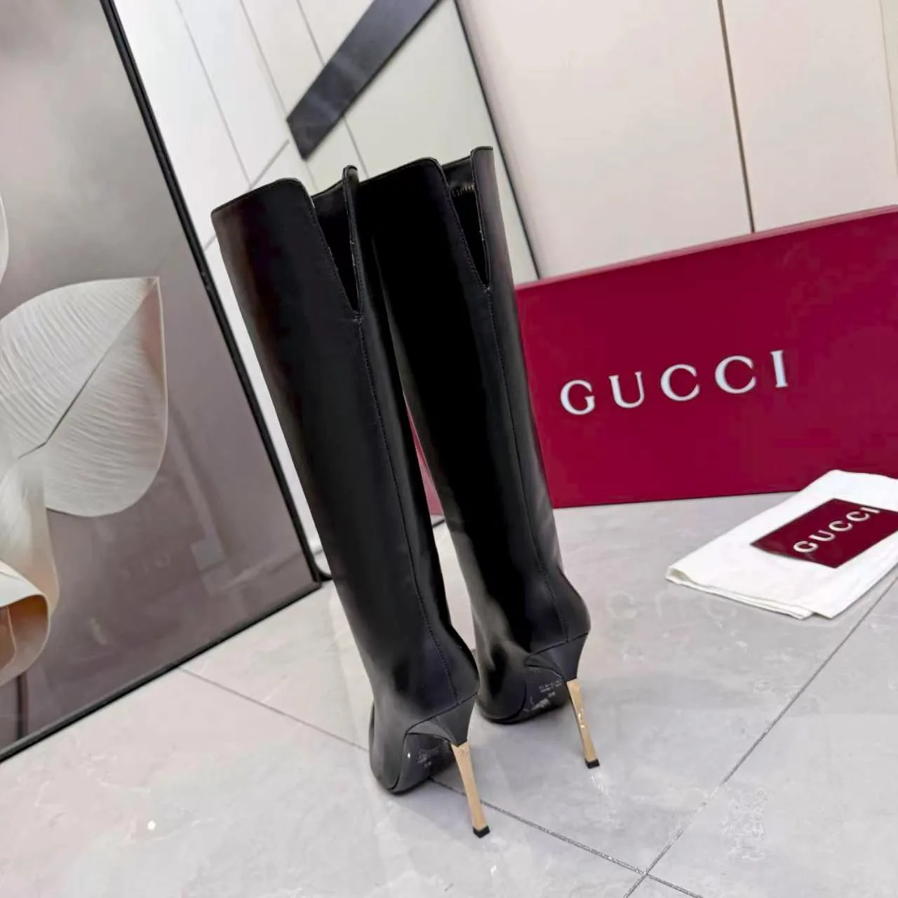 Gucci Cowhide Glossy Pointed-Toe Knee-High Boots in Black · view 6