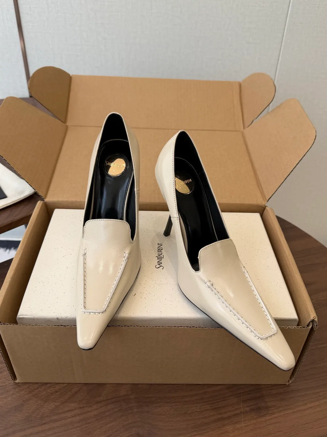 Saint Laurent Cowhide Smooth Pointed-Toe Pumps in Cream · view 2