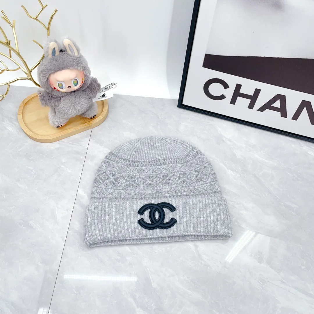 Chanel 50% Wool 50% Acrylic 3-Piece Set (Hat, Scarf & Gloves) in Grey · view 5