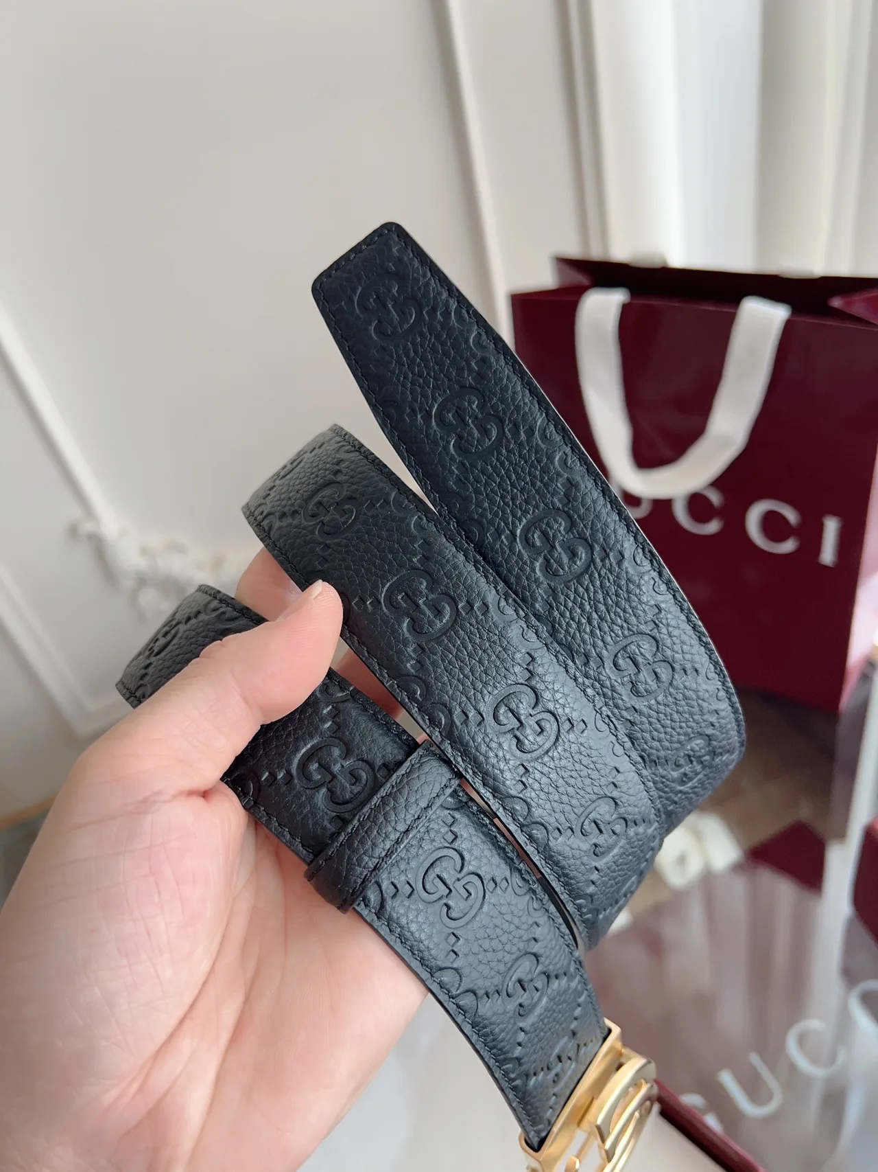 Gucci Cowhide Belt in Black · view 7