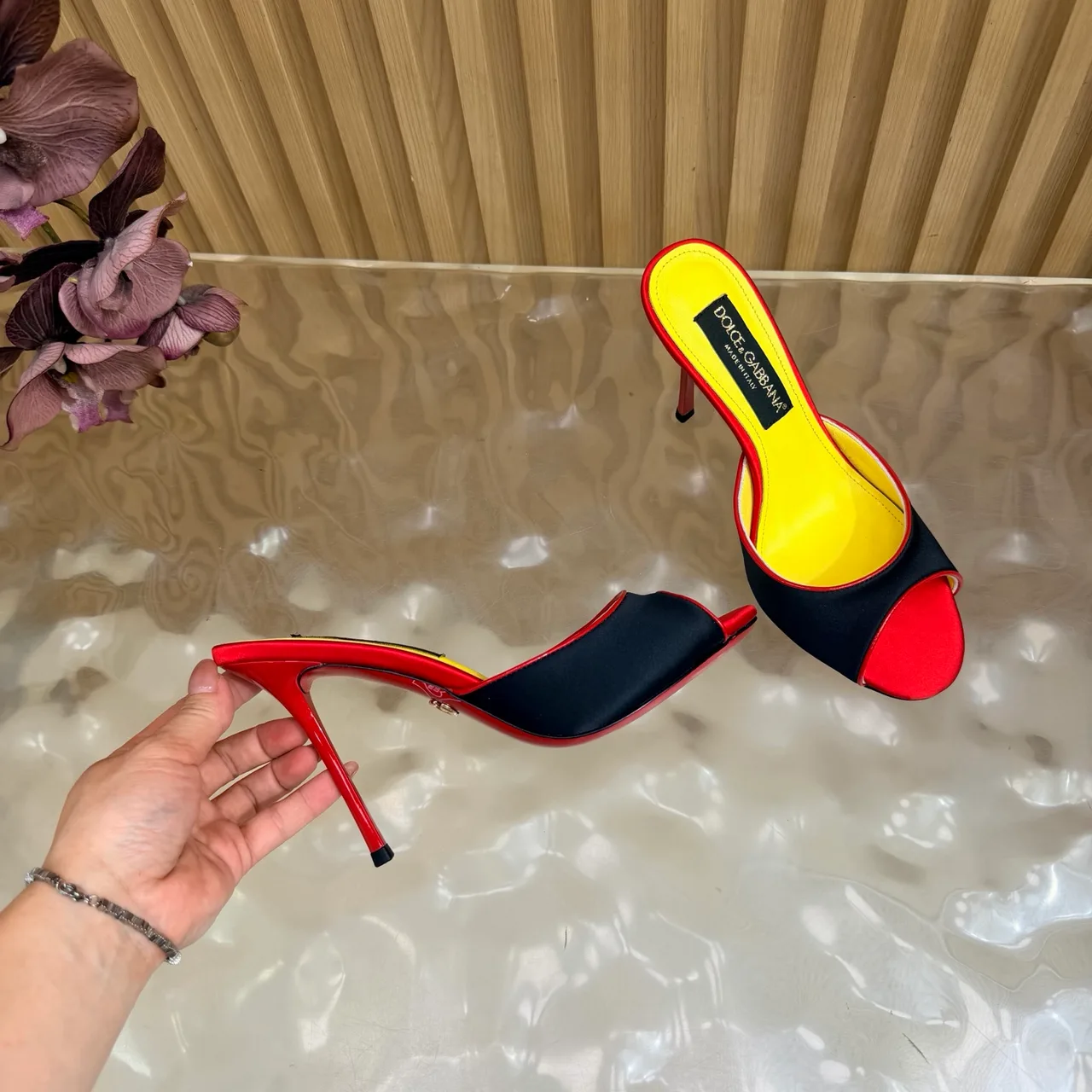 Dolce & Gabbana Mules in Black · view 7