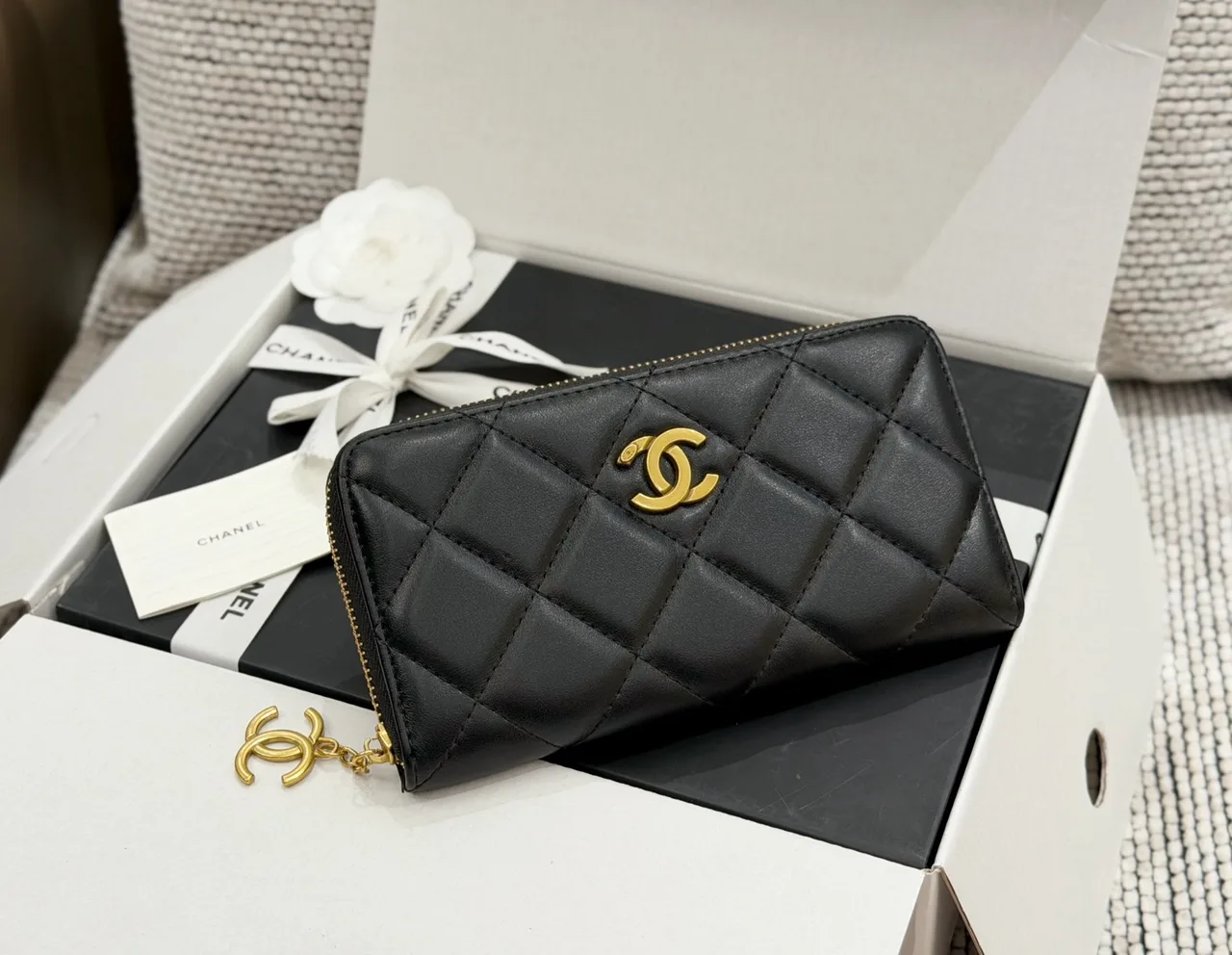Chanel Long Wallet in White & Beige & Pink & Black · view 8
