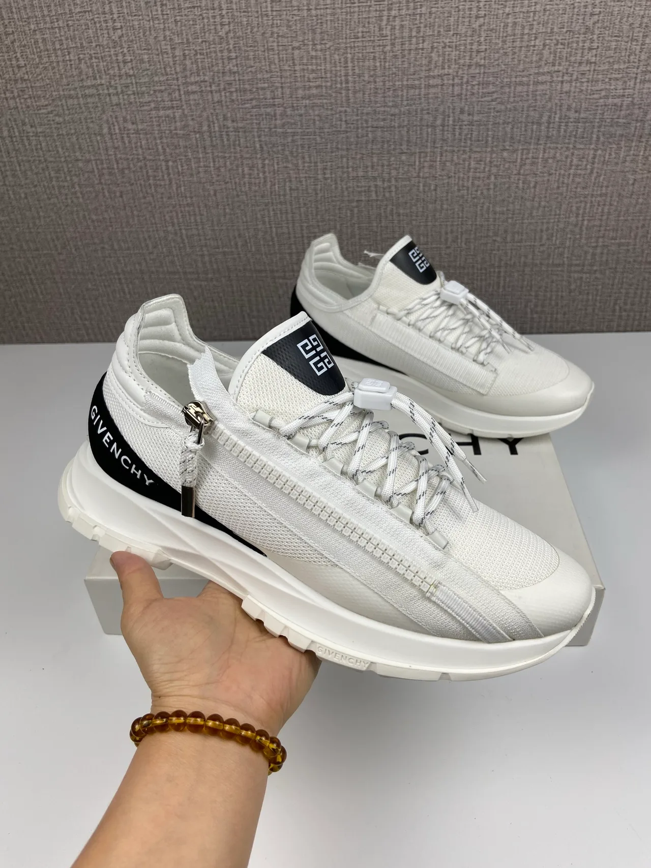 Givenchy Sneakers in White · view 1