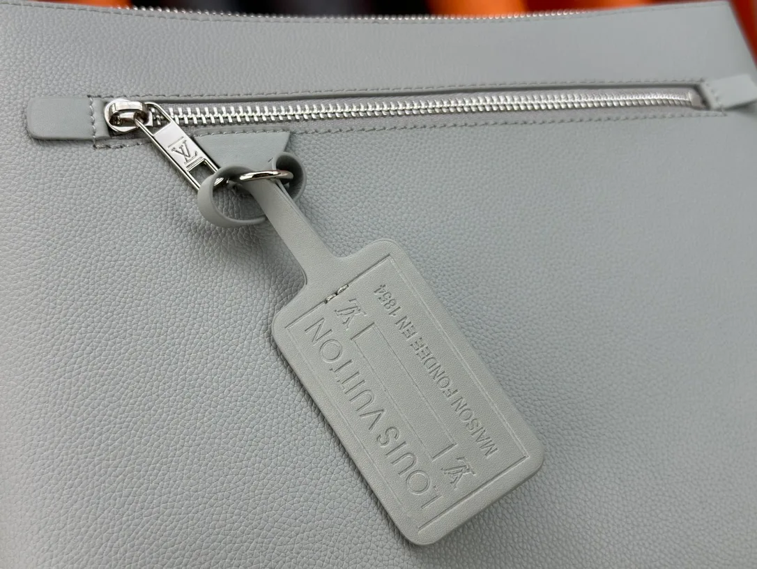 Louis Vuitton Cowhide Clutch in Grey · view 6