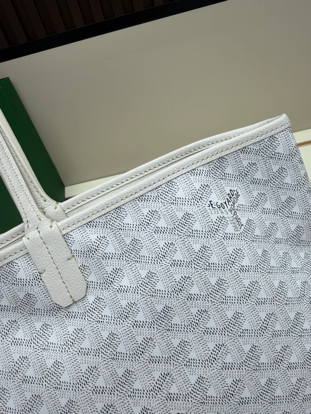 Goyard Canvas Smooth Chevron tote with pictured pouch in White · view 5