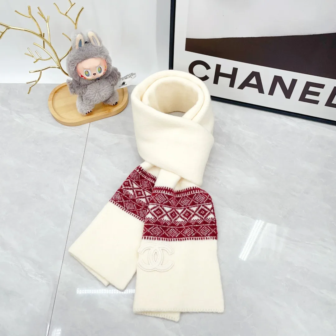 Chanel Wool Hat Scarf and Gloves Set in White · view 4
