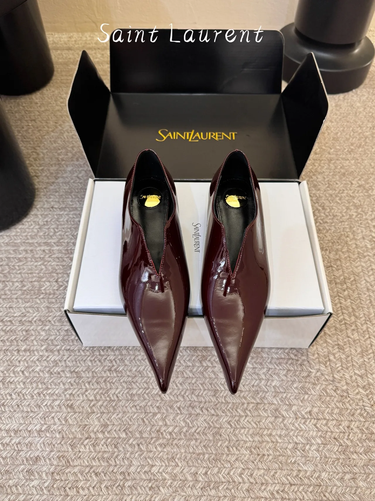 Saint Laurent Patent Leather Glossy Pointed-Toe Shoes in Burgundy · view 1