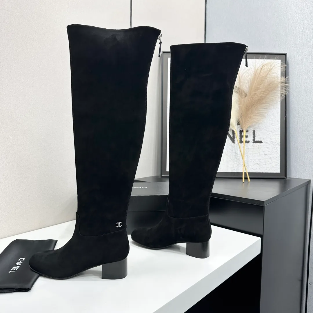 Chanel Cowhide Ankle Boots in Black · view 6
