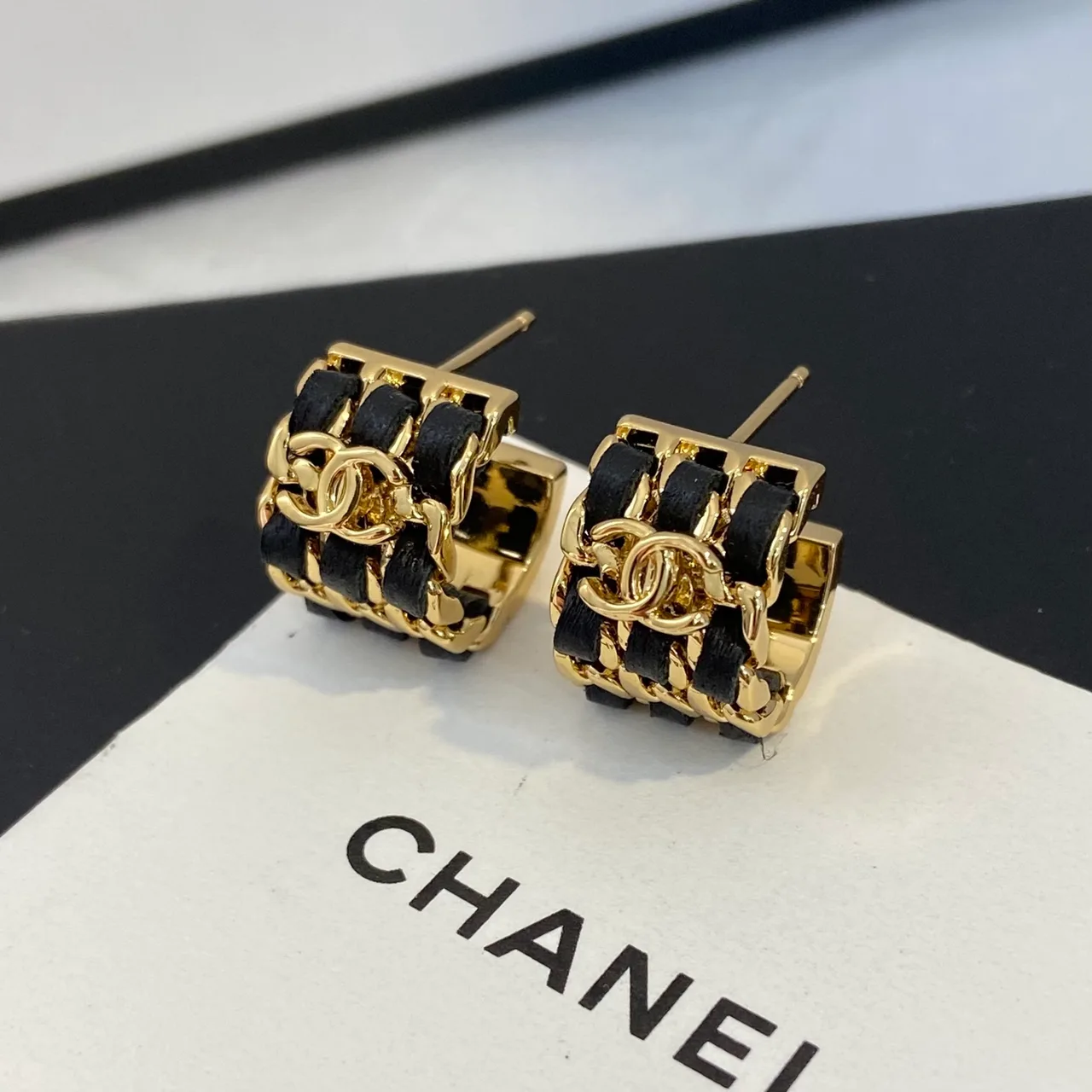 Chanel Sheepskin Glossy Earrings in Gold · view 2
