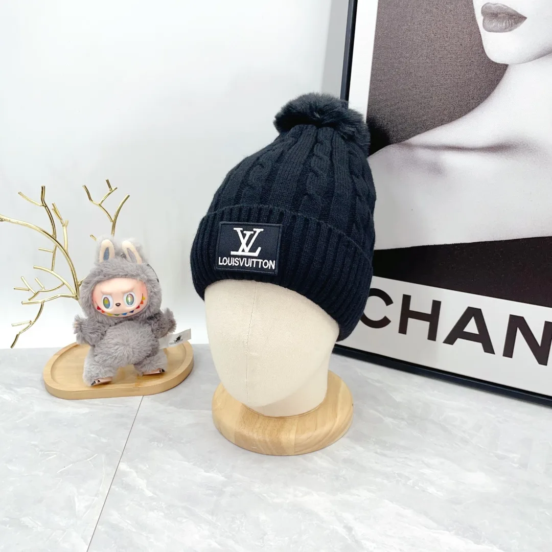 Louis Vuitton Wool Beanie and Scarf Set in Black · view 3