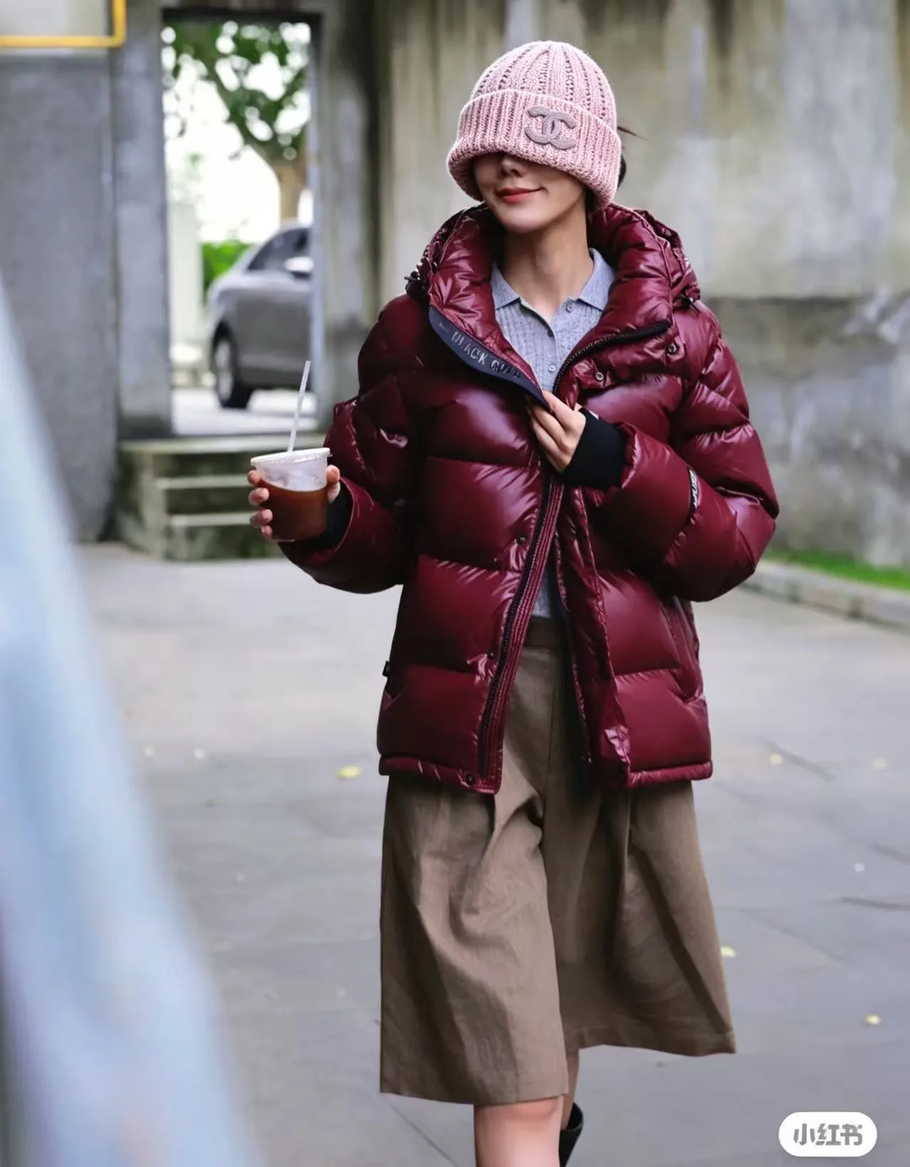 Chanel Raised-logo knit beanie in Black & Pink · view 4