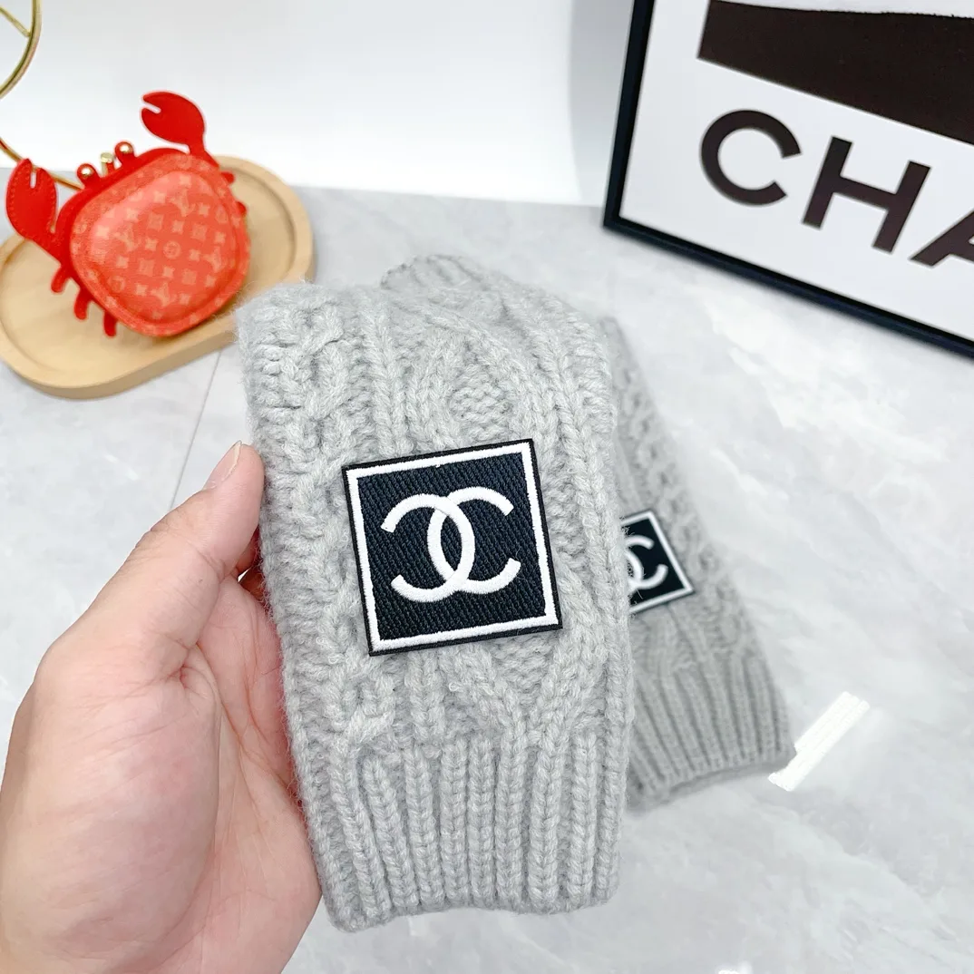 Chanel Wool Hat Scarf and Gloves Set in Grey · view 8