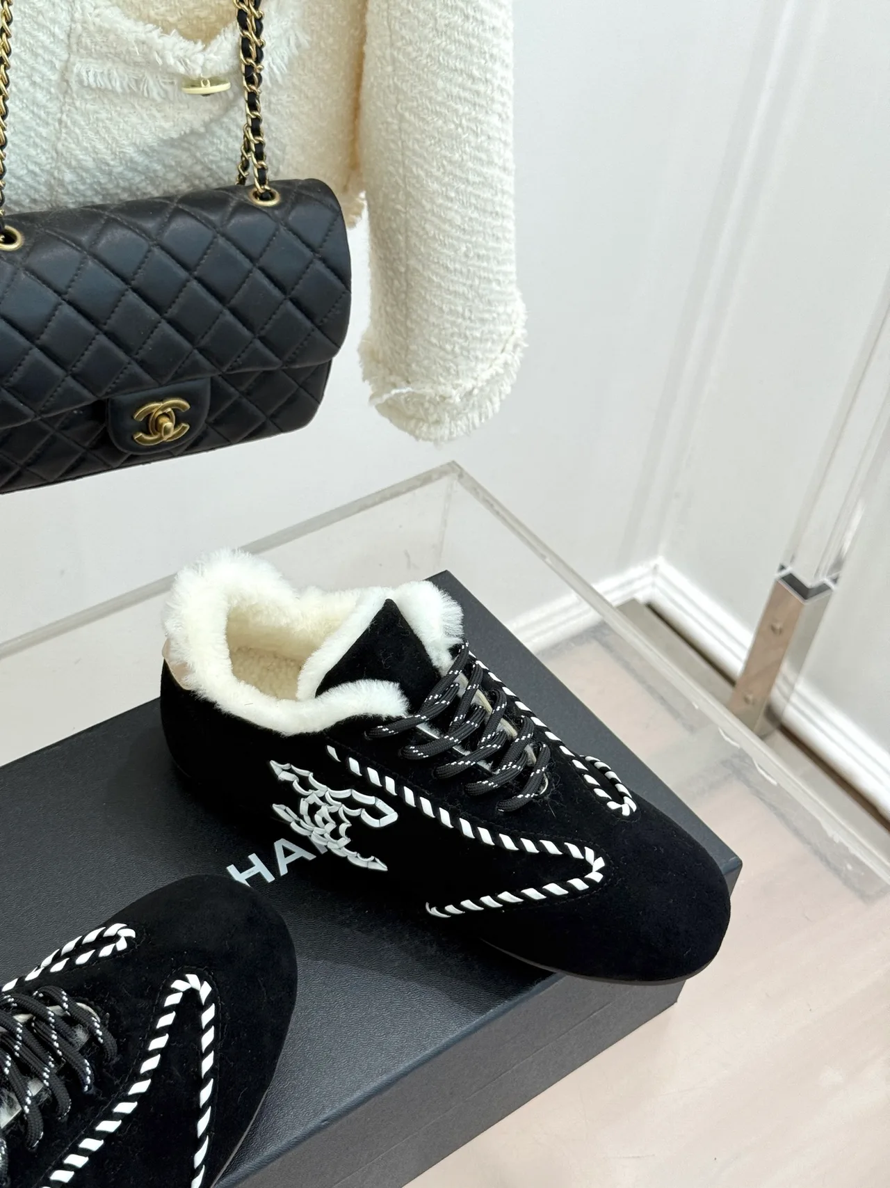 Chanel Sneakers in Black · view 5