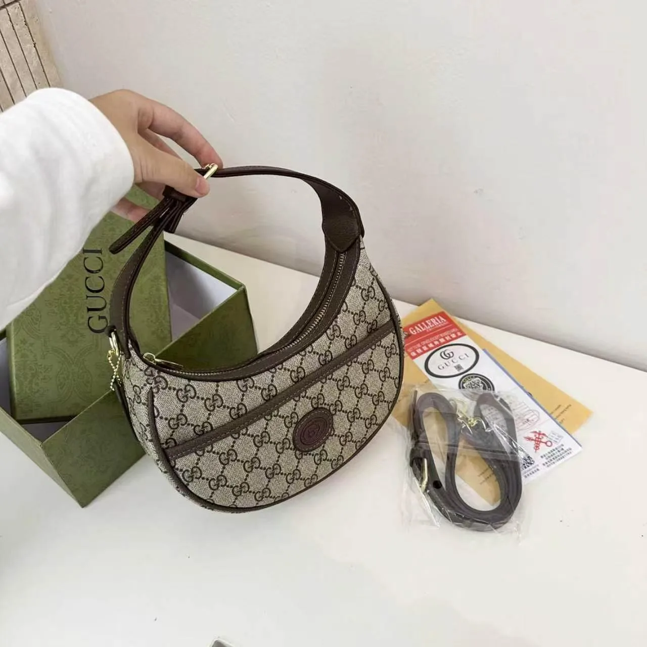 Gucci Crescent shoulder bag in Black & Brown & Yellow & Grey · view 5