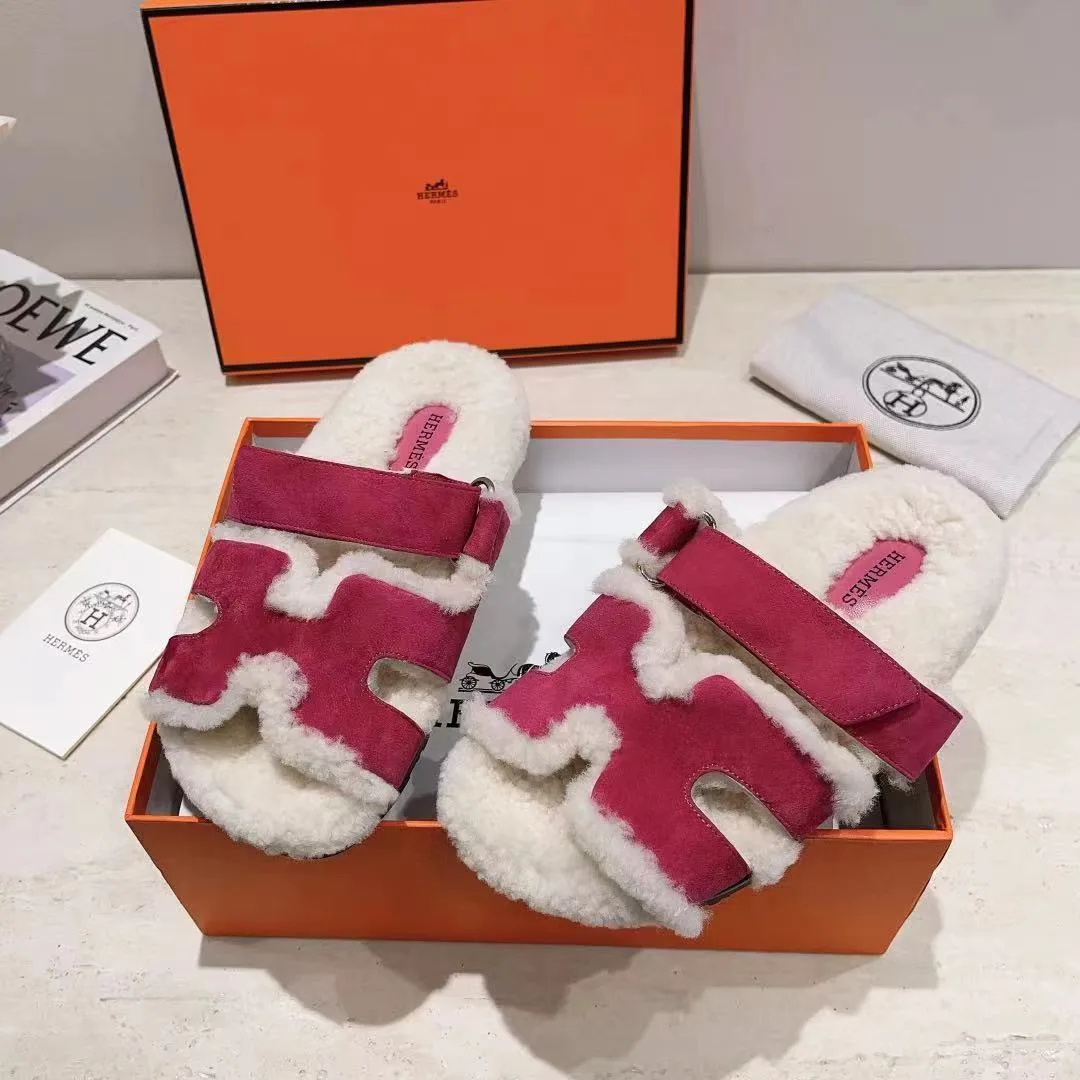 Hermes Sheepskin Chypre Shearling Slides in Pink · view 3