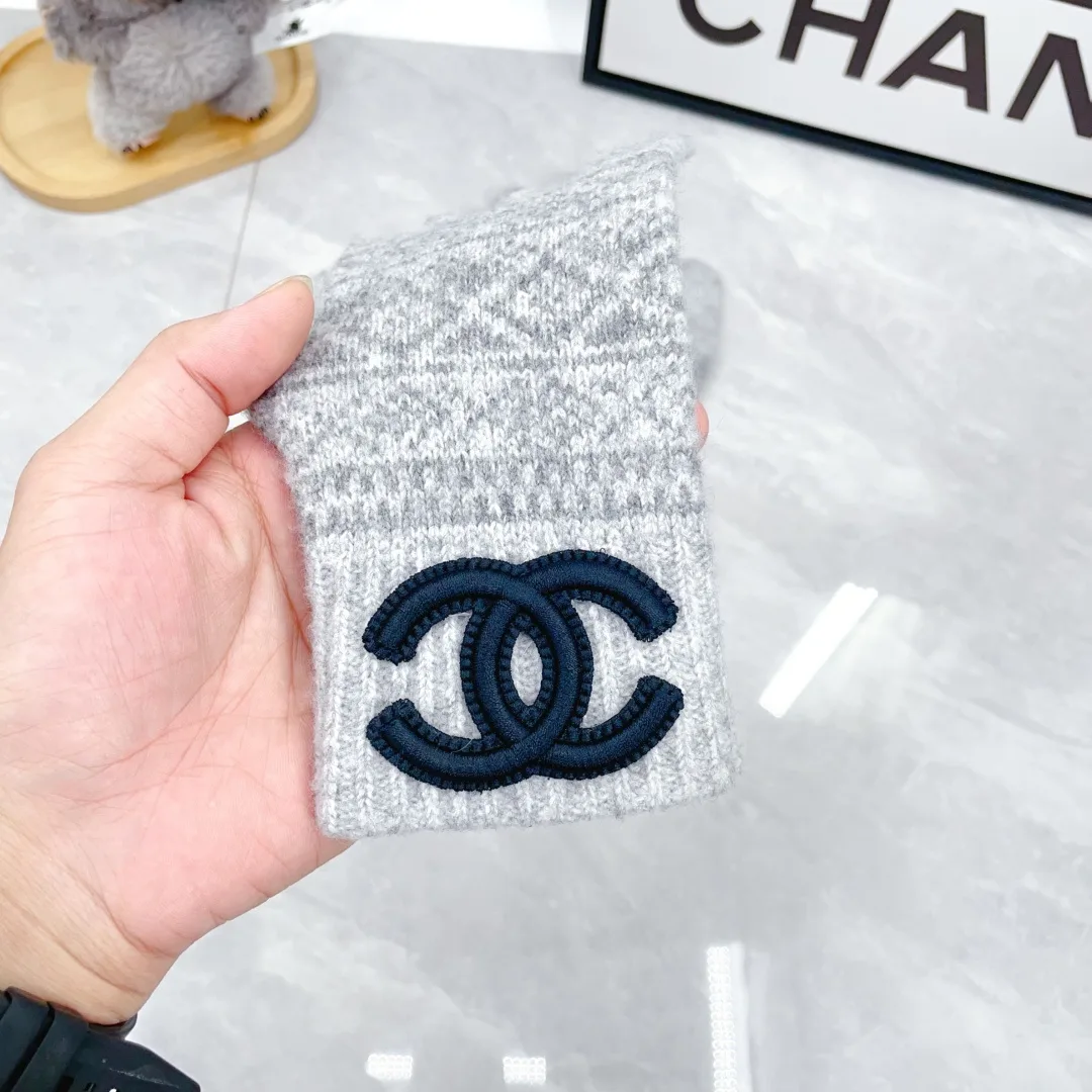 Chanel 50% Wool 50% Acrylic 3-Piece Set (Hat, Scarf & Gloves) in Grey · view 8