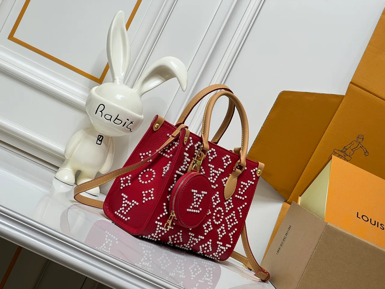 Louis Vuitton Cowhide OnTheGo Tote in Red · view 2
