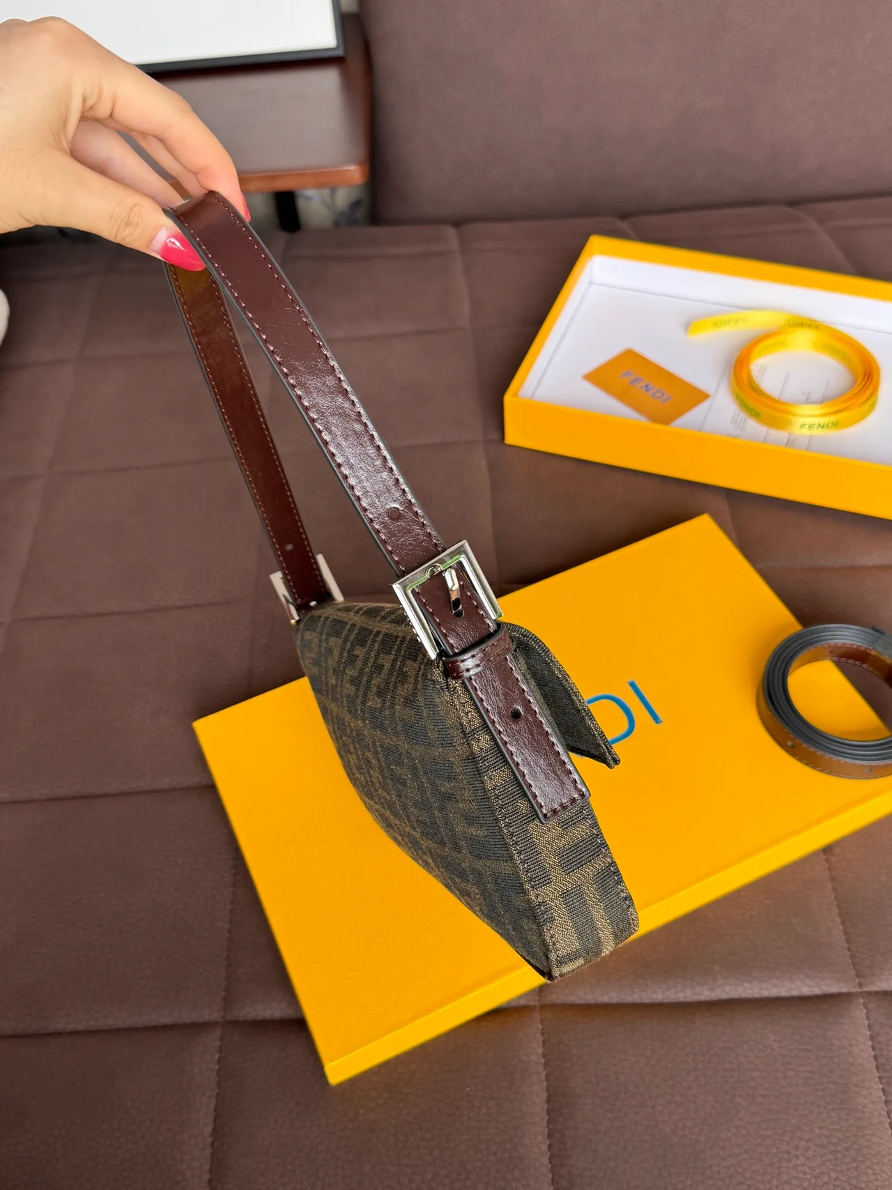 Fendi FF Baguette Bag in Brown · view 3