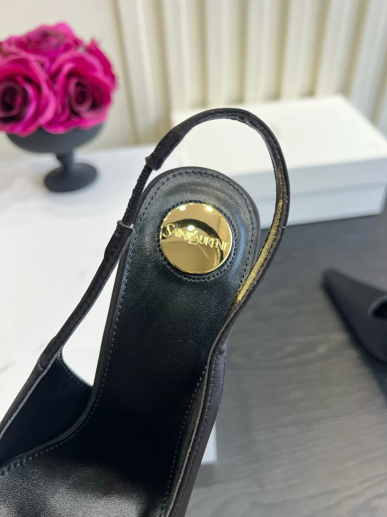 Saint Laurent Cowhide Silk Glossy Pointed-Toe Slingback Shoes in Grey · view 8