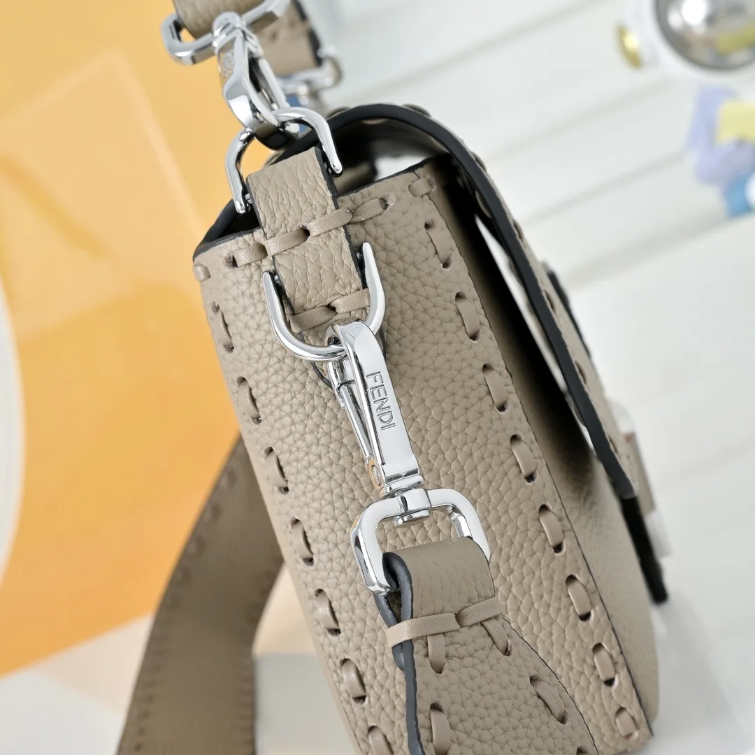 Fendi Baguette Smooth Shoulder Bag in Beige · view 5