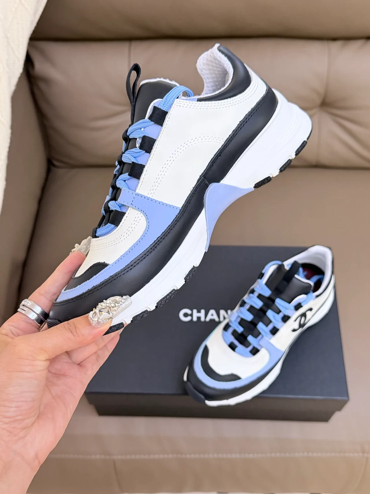 Chanel Cowhide Sheepskin Sneakers in White · view 5