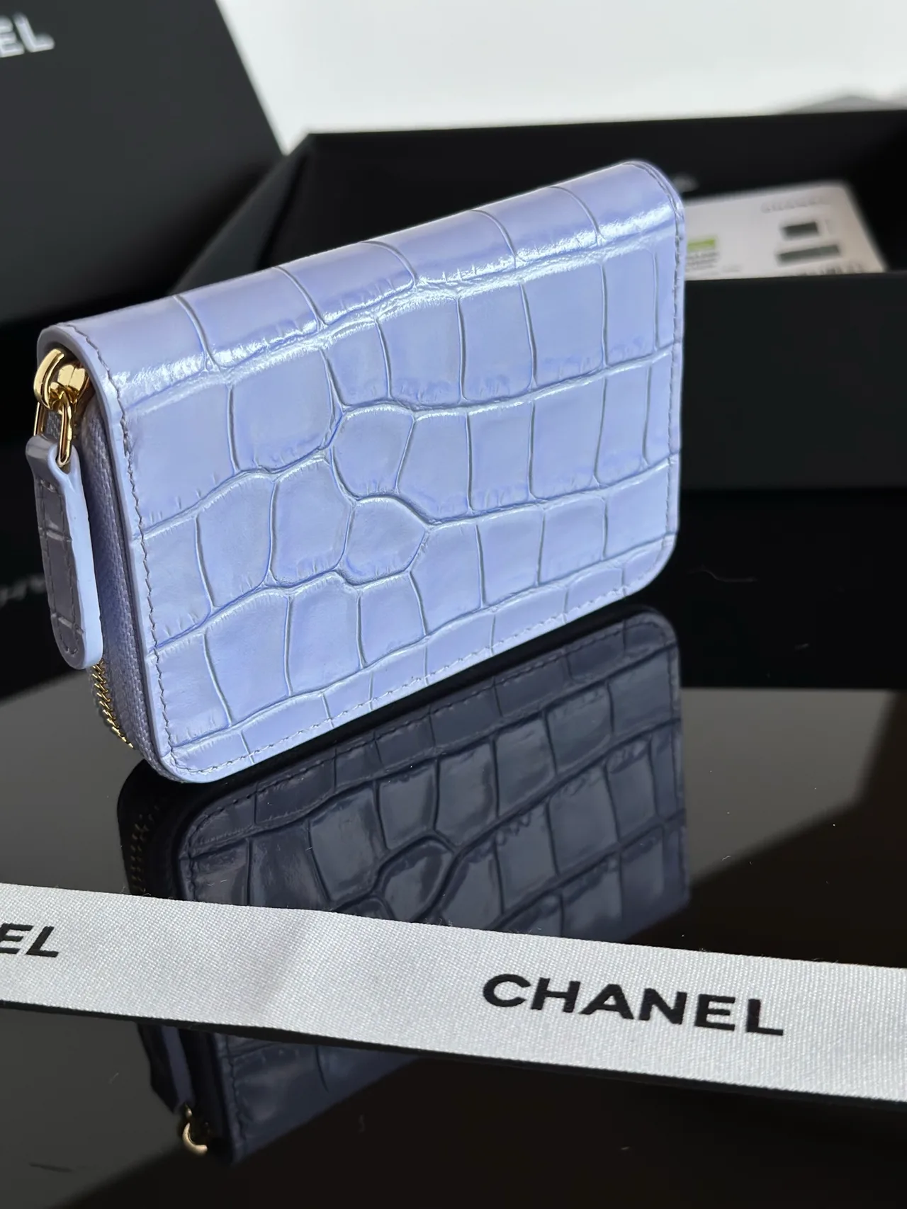Chanel Wallet in Purple · view 2